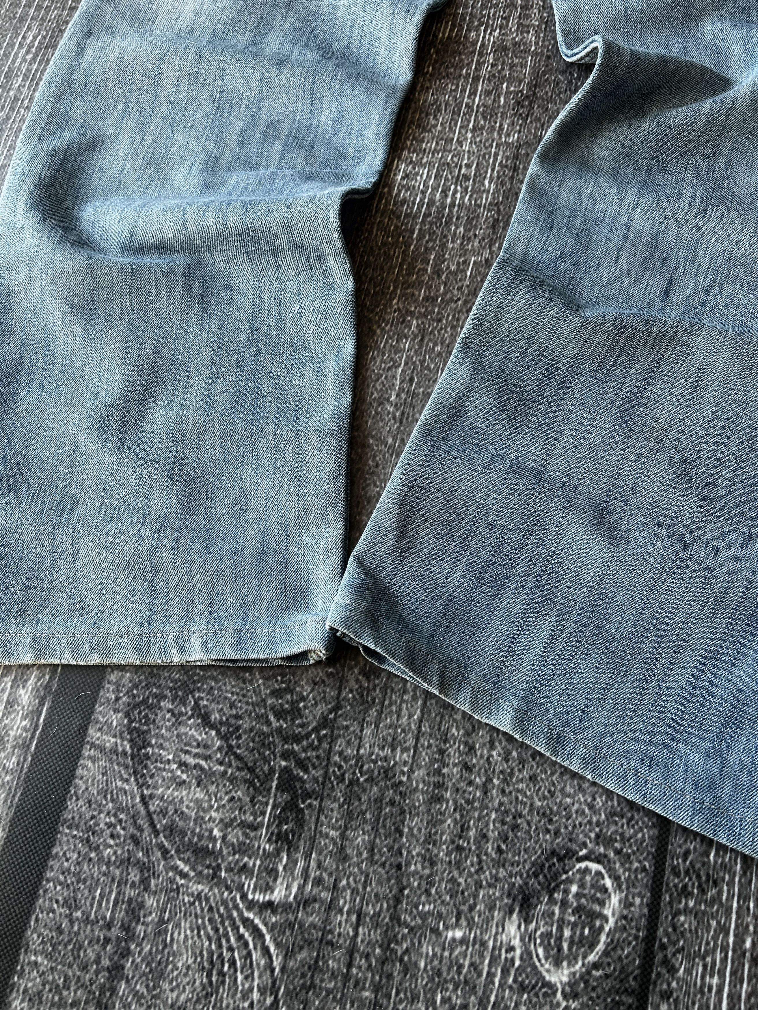 Vintage Light Wash Wide Leg Zip Pocket Baggy Denim Jeans Y2K Style Size US 30 / EU 46 - 8 Thumbnail