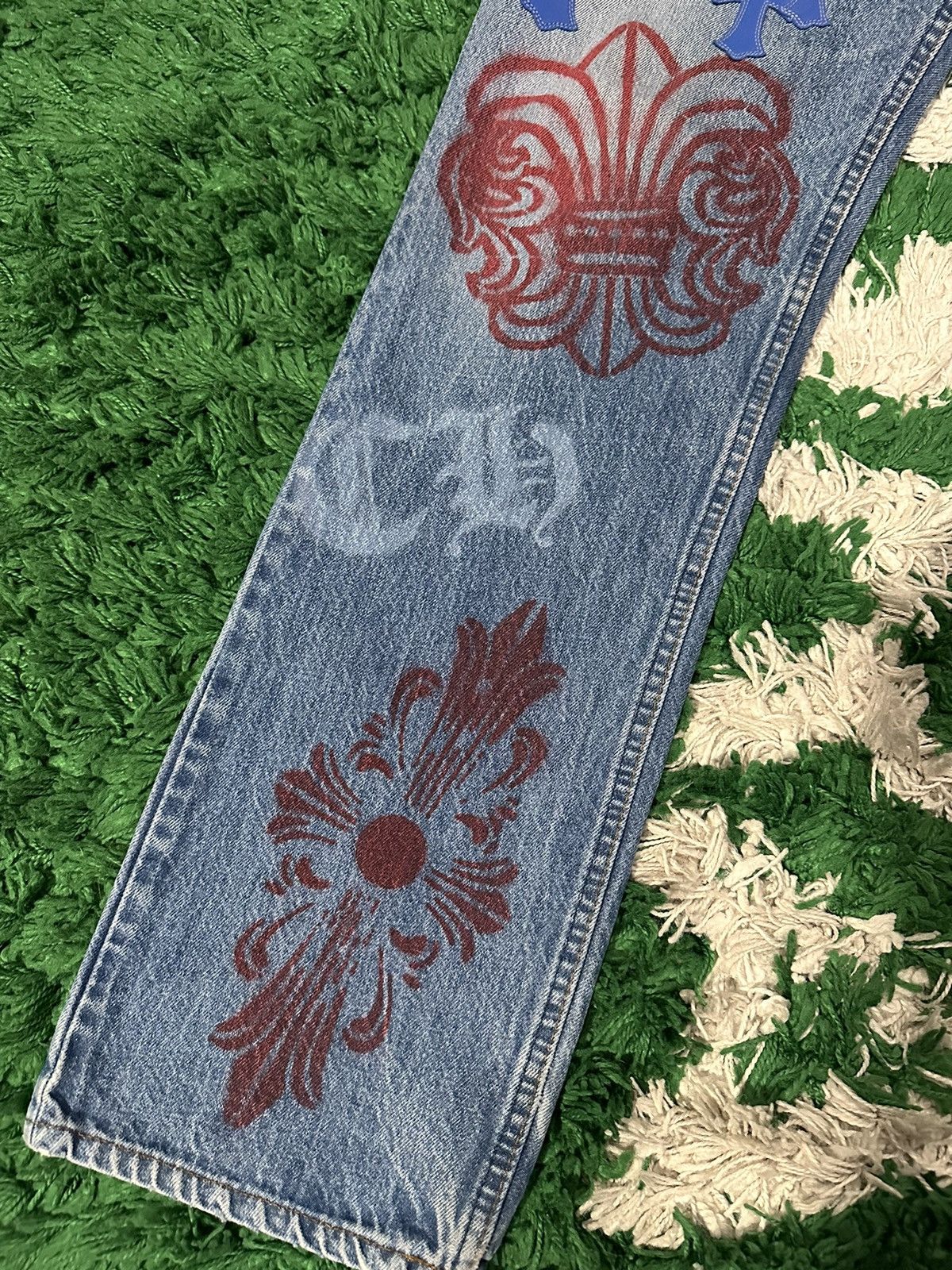 Chrome Hearts Chrome Hearts Levi’s Stencil Cross Patch Denim Size US 33 - 5 Thumbnail