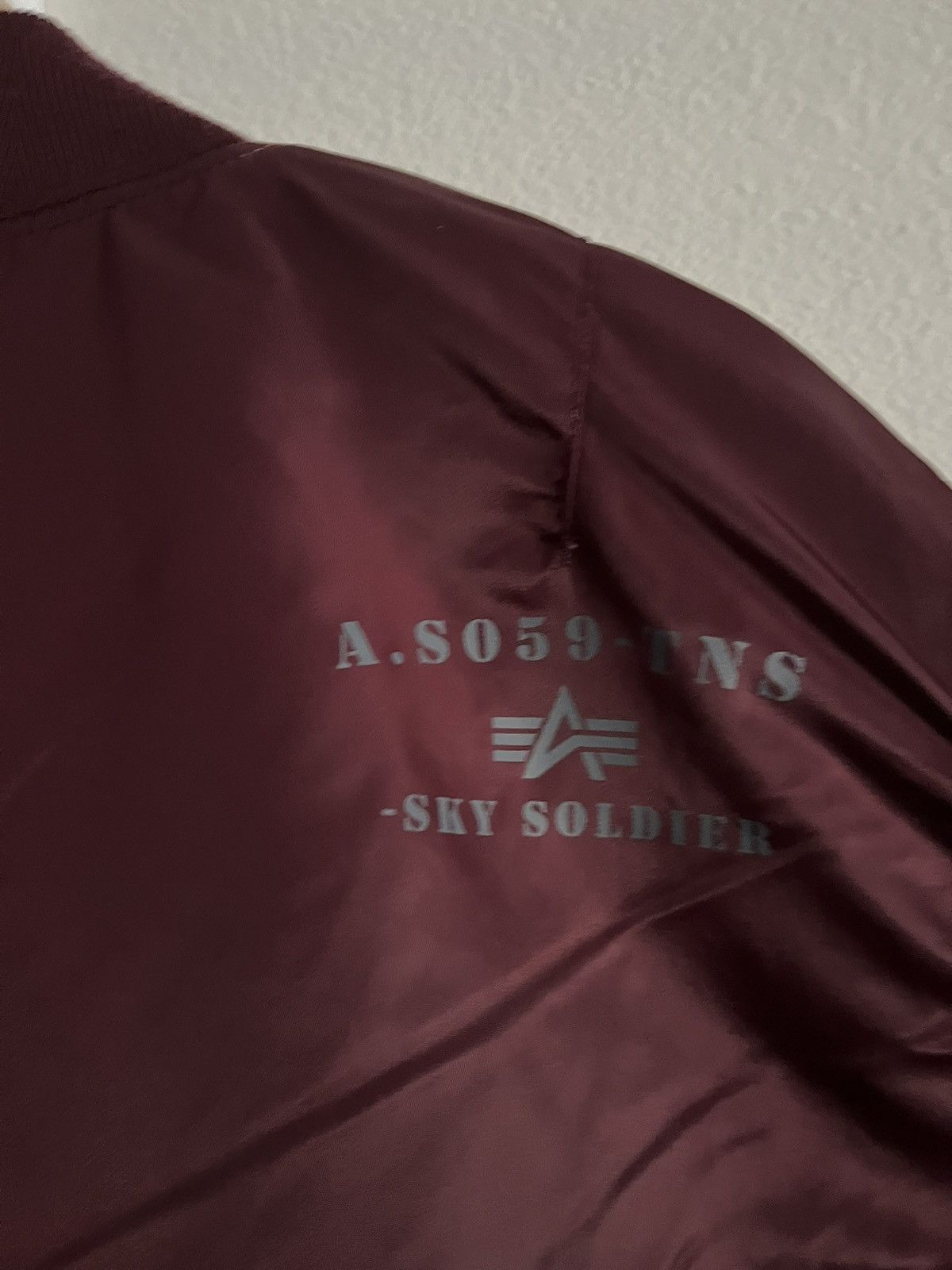 Alpha Industries Alpha Industries Reversible Burgundy/Camo Bomber Jacket Size US L / EU 52-54 / 3 - 8 Thumbnail