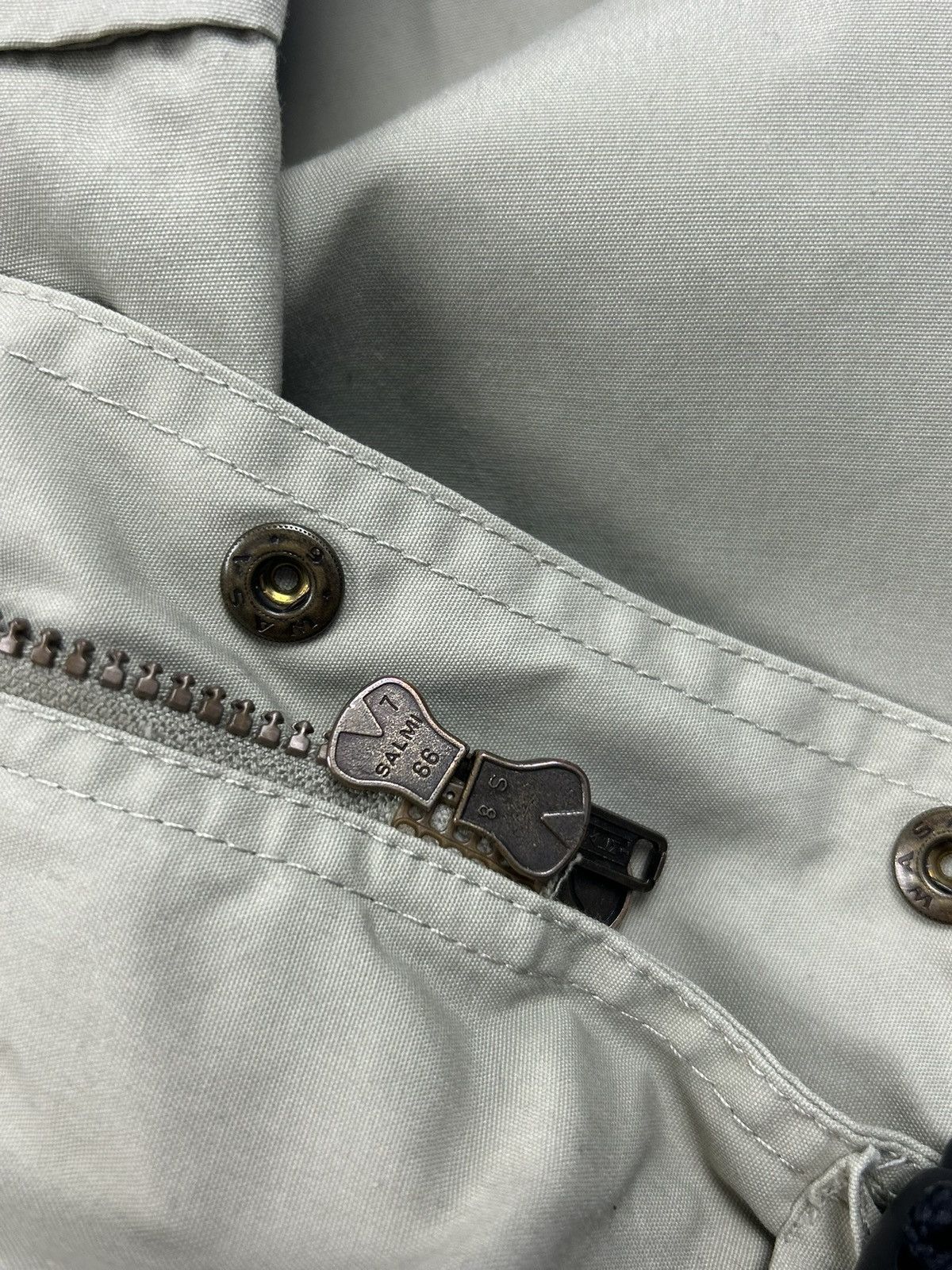 Fjallraven Rare Fjallraven Vintage G1000 Greenland Windbreaker Jacket Size US M / EU 48-50 / 2 - 11 Thumbnail