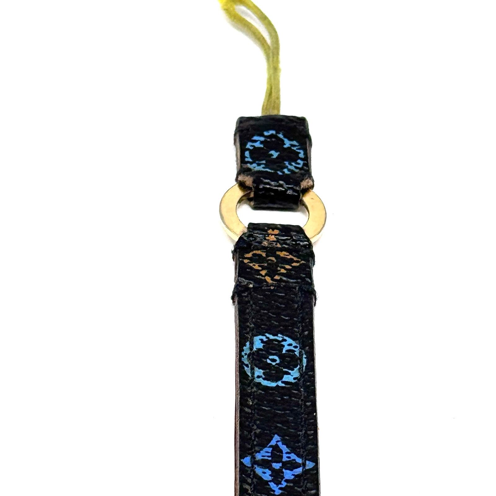 Louis Vuitton Louis Vuitton ‘Dragonne’ Monogram Keychain Size ONE SIZE - 8 Thumbnail
