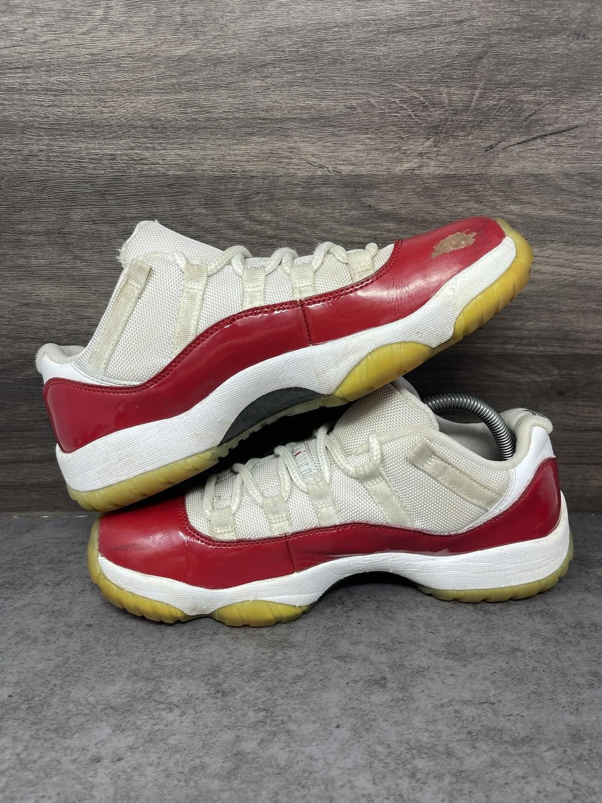 Jordan Brand Air Jordan 11 Low Cherry Sneakers Mens Size 8 White Red Size US 8 / EU 41 - 7 Thumbnail