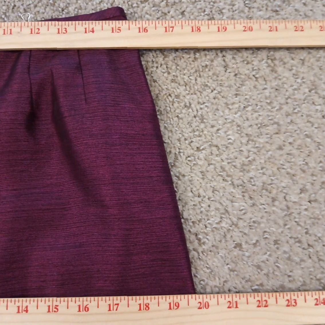 Vintage Le Suit Skirt Knee Length Women's Size 8 Purple Heather Lined Slit Pencil Slit Polyester Rayon Dry Clean Only Vintage No Regular Casual/Workwear Size 30" / US 8 / IT 44 - 3 Thumbnail