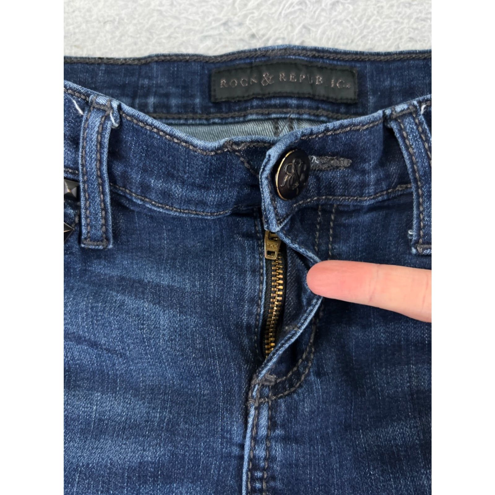 Vintage VINTAGE Rock & Republic Jeans Womens Regular Jeans Blue 26 in Low Rise Rock & Republic 5-Pocket Denim Flared Cotton Blend Size 28" / US 6 / IT 42 - 5 Thumbnail