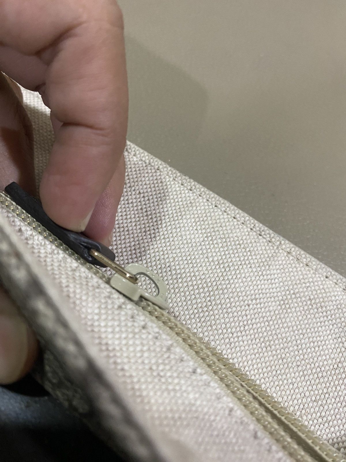 Gucci Authentic Gucci GG Supreme Flap Messenger Bag Size ONE SIZE - 20 Thumbnail