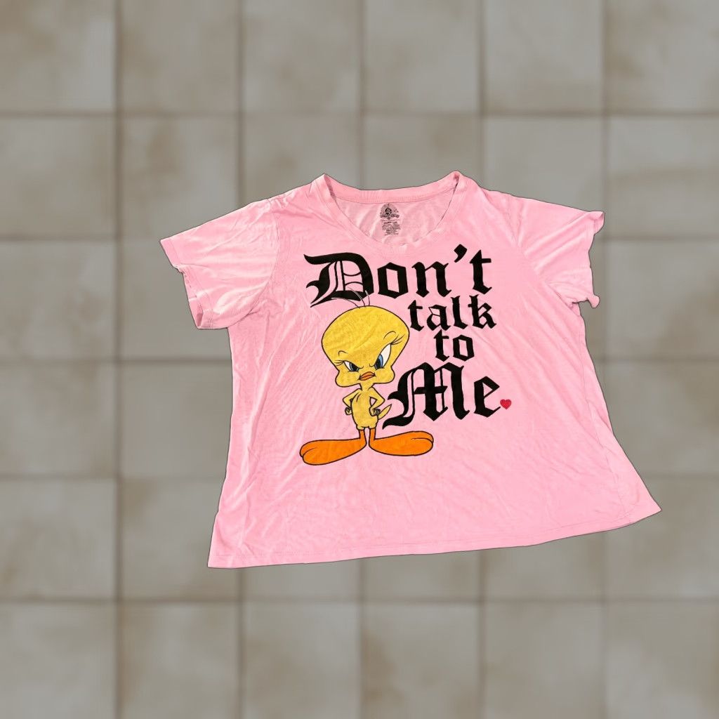Vintage Looney Tunes T-Shirt Womens 4X Pink Tweety Cartoon Graphic Solid Short Sleeve Round Neck Plus Size Mens? Wait. Size XXL / US 16-18 / IT 52-54 - 1 Thumbnail