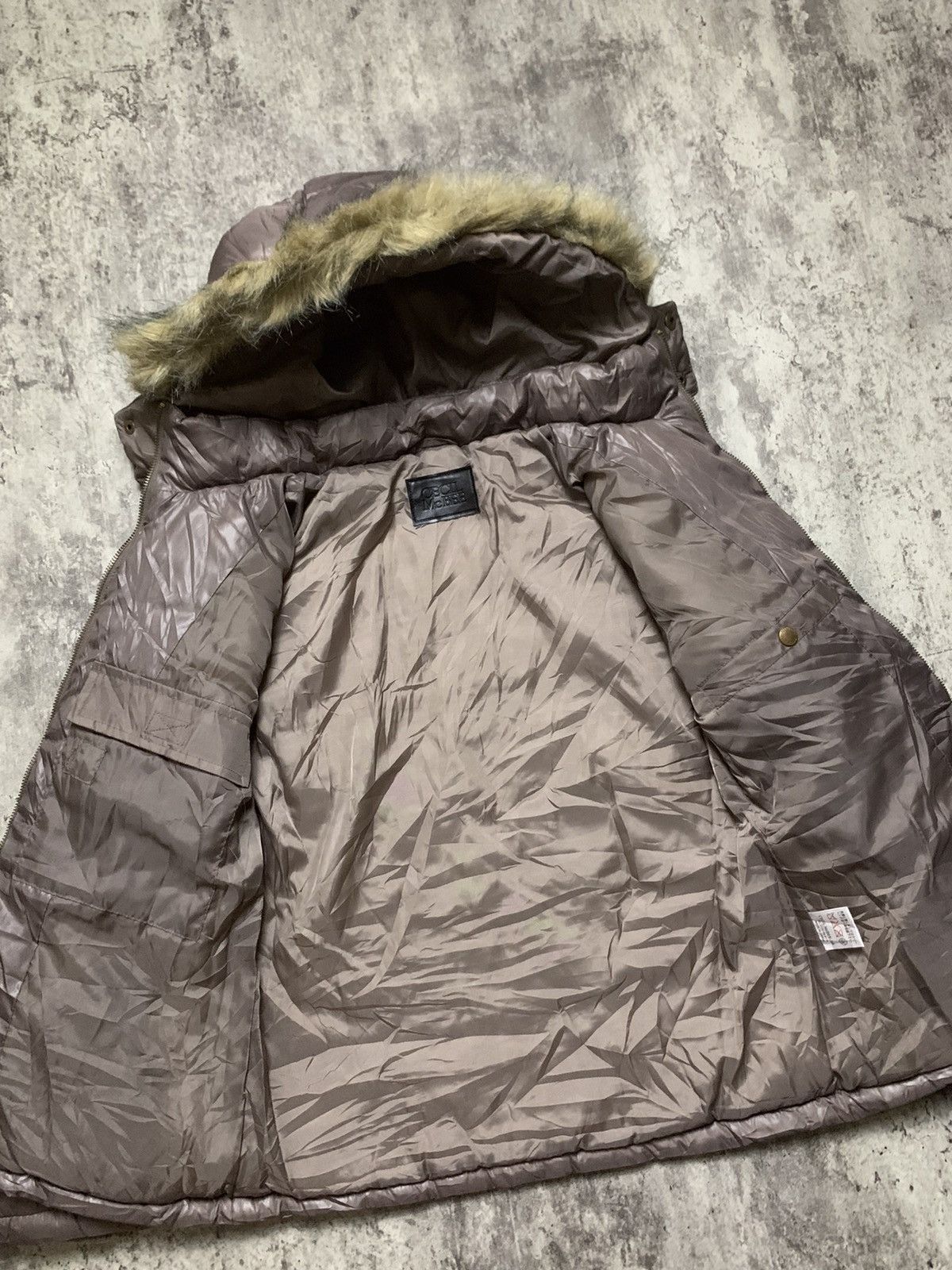 If Six Was Nine × Japanese Brand × Le Grande Bleu (L.G.B.) Japanese Cecil McBee Puffer Fur Jacket ifsix lgb style Size US S / EU 44-46 / 1 - 7 Thumbnail