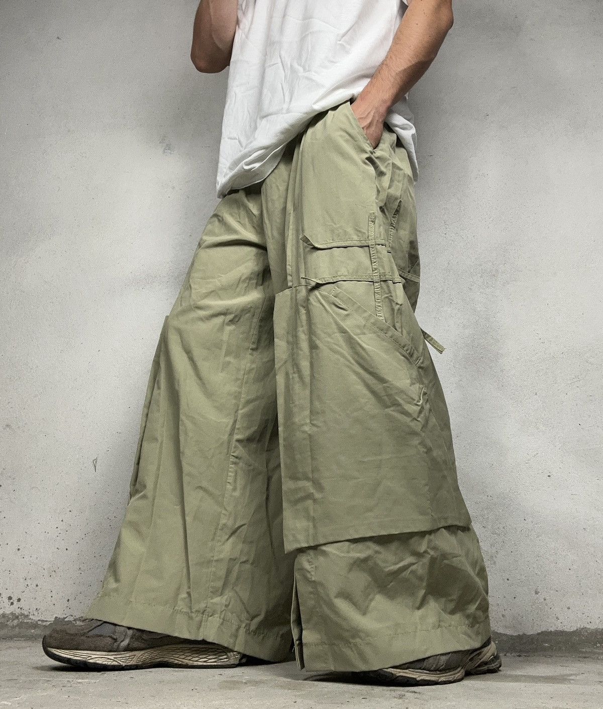 Japanese Brand × Vintage Vintage Y2K Ultra Baggy Cargo Olive Track Pants Loose Size US 33 - 3 Thumbnail