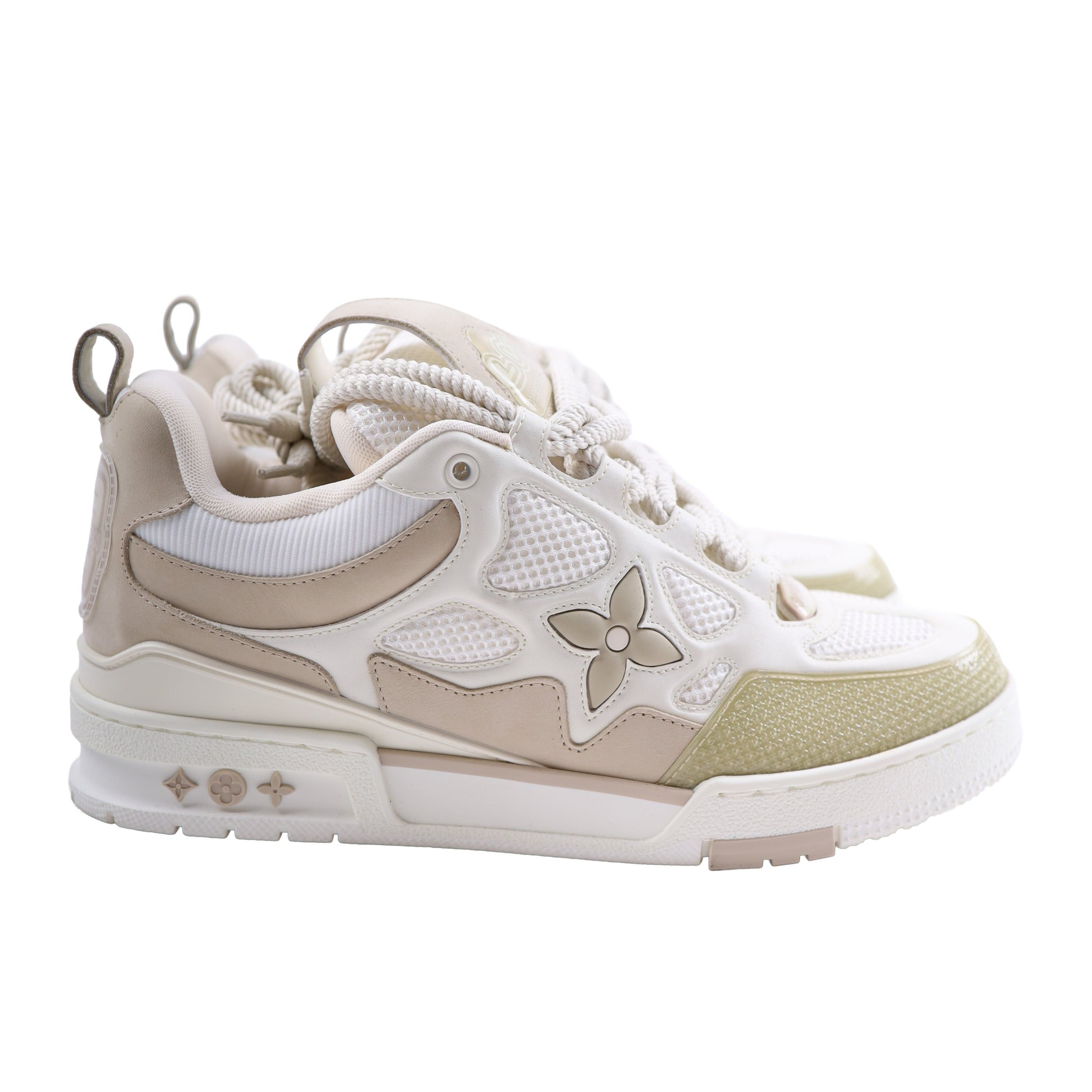 Louis Vuitton LOUIS VUITTON WHITE SKATER SNEAKERS SIZE LV 8 Size US 8 / EU 41 - 1 Thumbnail