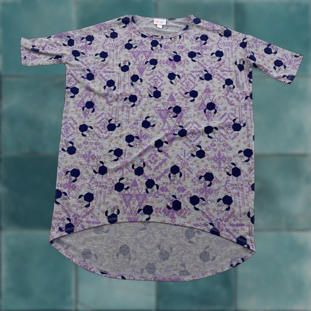 Vintage Lularoe Shirt Womens 2XS Disney Minnie Mouse Floral Flower Irma Gray T-Shirt Womens Minnie Mouse 2XS Disney Flower Irma Size XXS / US 00 / IT 34 - 1 Thumbnail