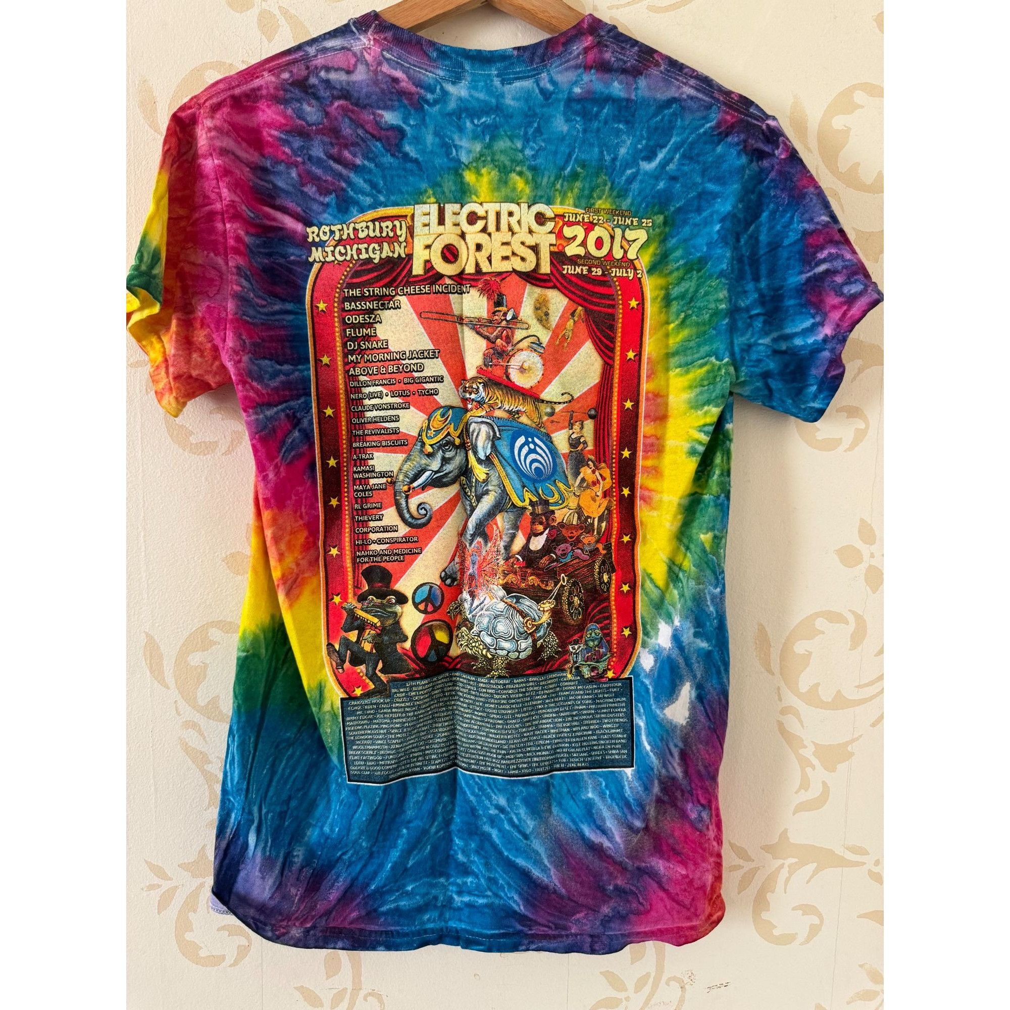 Other Electric Forest 2017 Concert Rainbow T-shirt Small Size US S / EU 44-46 / 1 - 2 Thumbnail