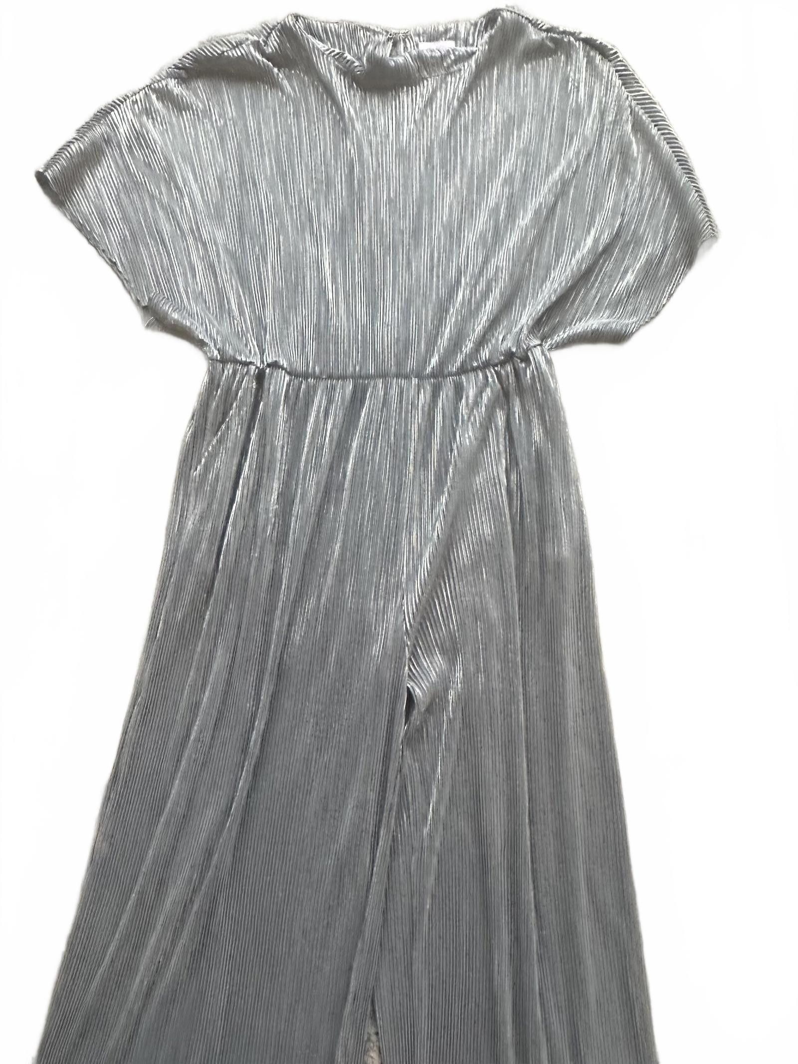 Designer Chic Silver Pleated Jumpsuit Size ONE SIZE - 1 Preview