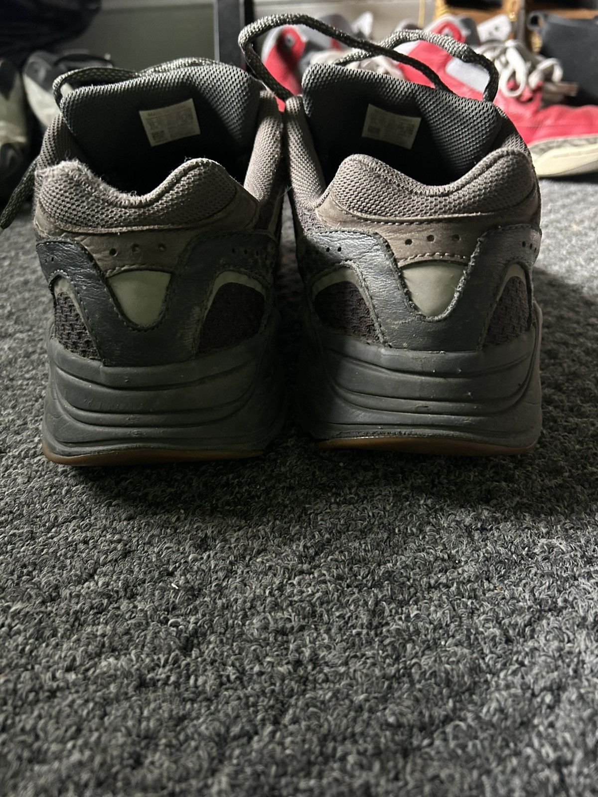 Adidas × Kanye West Yeezy boost 700 Size US 11 / EU 44 - 2 Thumbnail