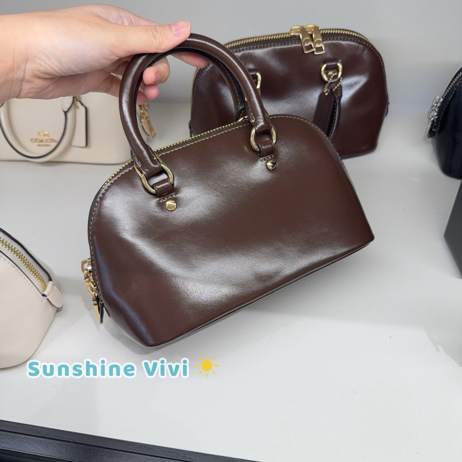 Coach NWT Coach Lala Mini Satchel Bag CEA01 Shiny leather Maple Size ONE SIZE - 4 Thumbnail