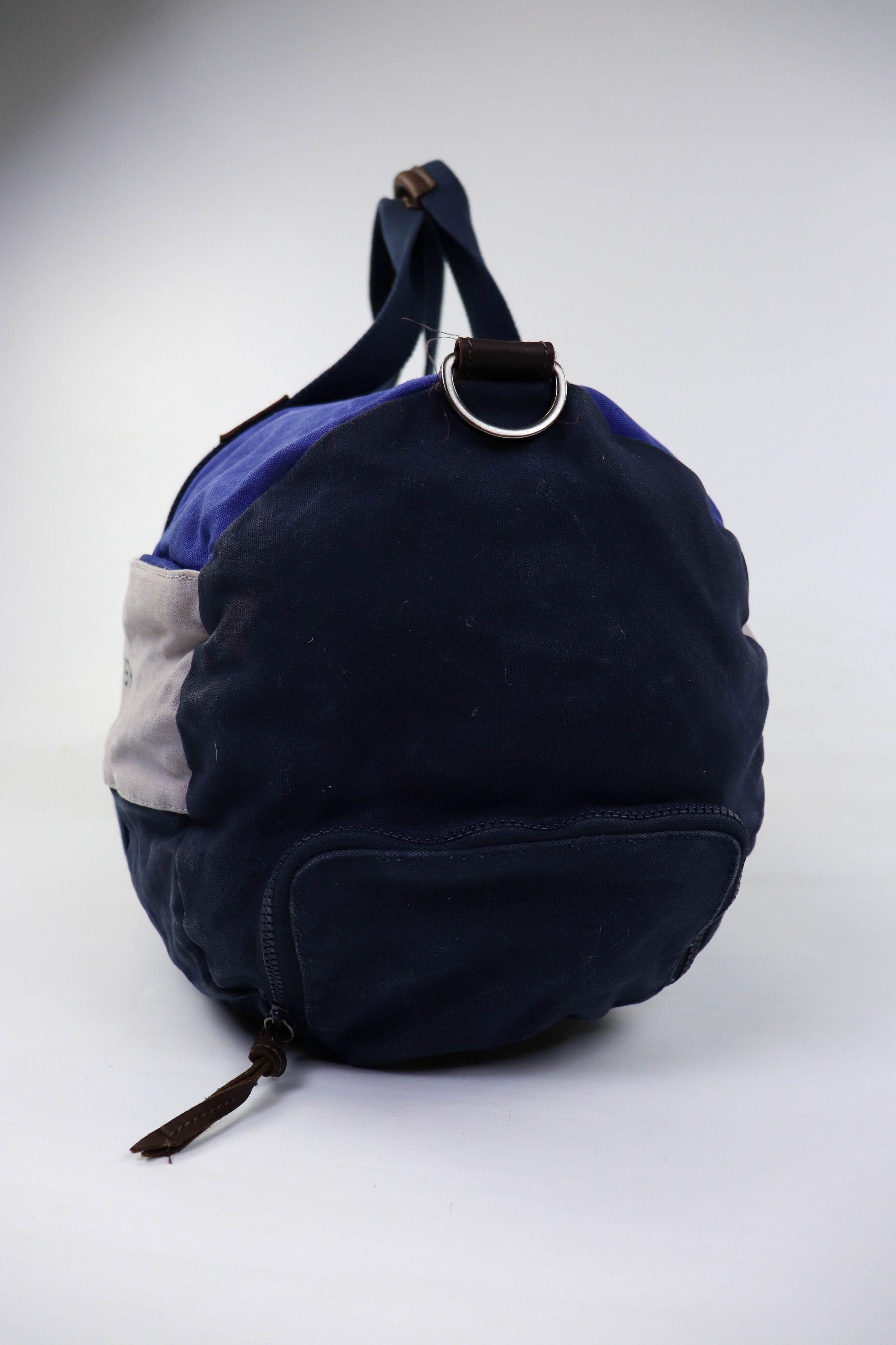 Tommy Hilfiger Tommy Hilfiger Sun Faded Blue/Navy/Gray Canvas Duffle Bag Size ONE SIZE - 12 Thumbnail
