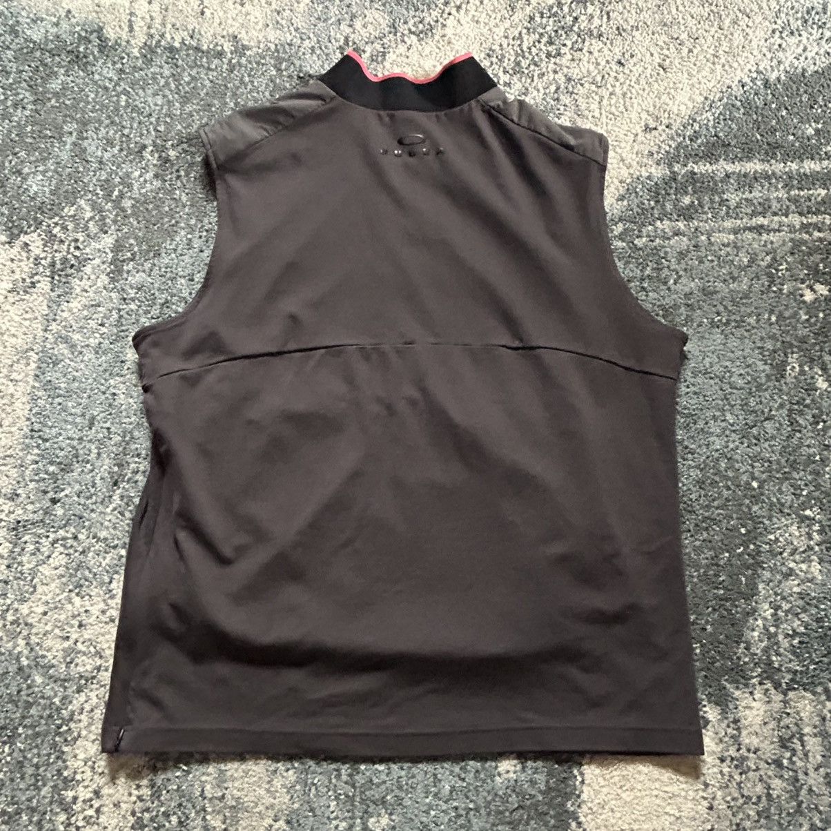 Oakley 2018 BUBBA WATSON YKK QUARTERZiP PRiMALOFT GOLF VEST BLiNK Size US XL / EU 56 / 4 - 12 Thumbnail