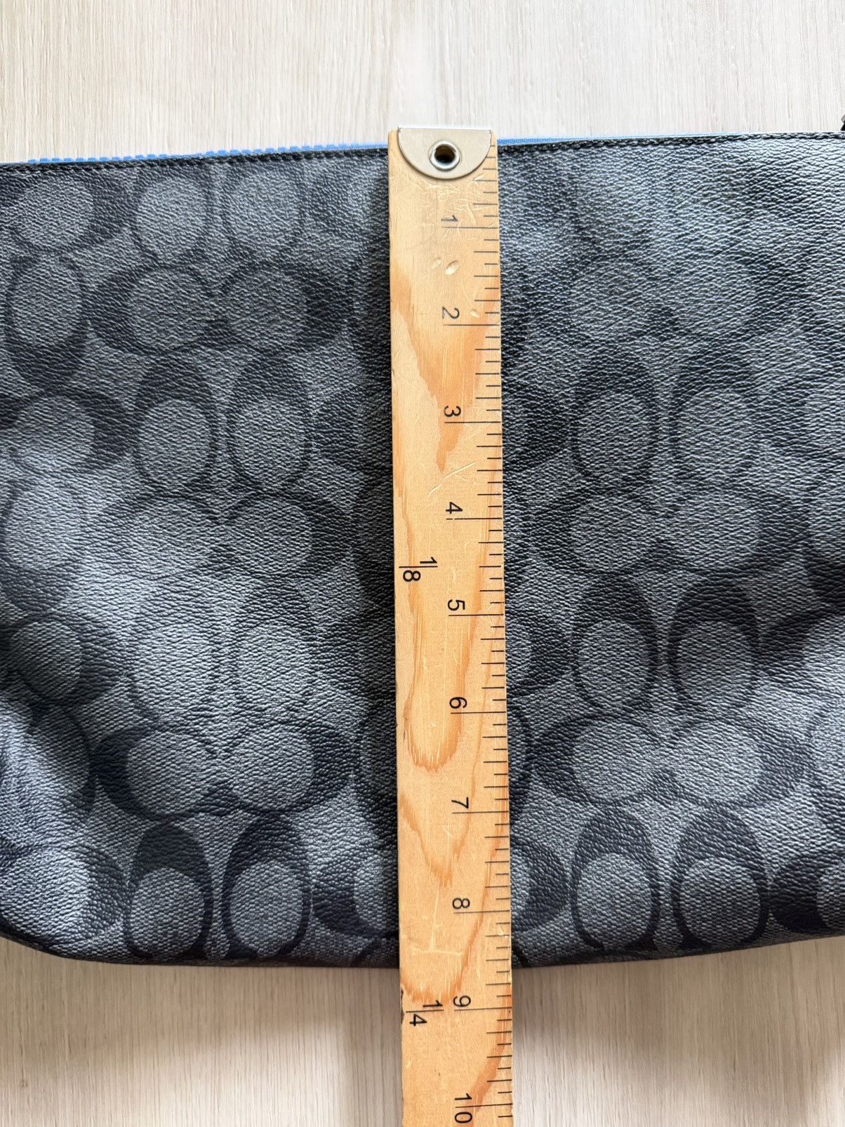 Coach Coach X Peanuts Carryall Pouch Signature Canvas Snoopy Blue Size ONE SIZE - 9 Thumbnail