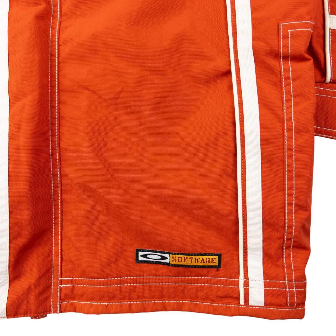 Oakley Vintage Oakley Zip Up Snowboarding Jacket Size S Size US S / EU 44-46 / 1 - 7 Thumbnail