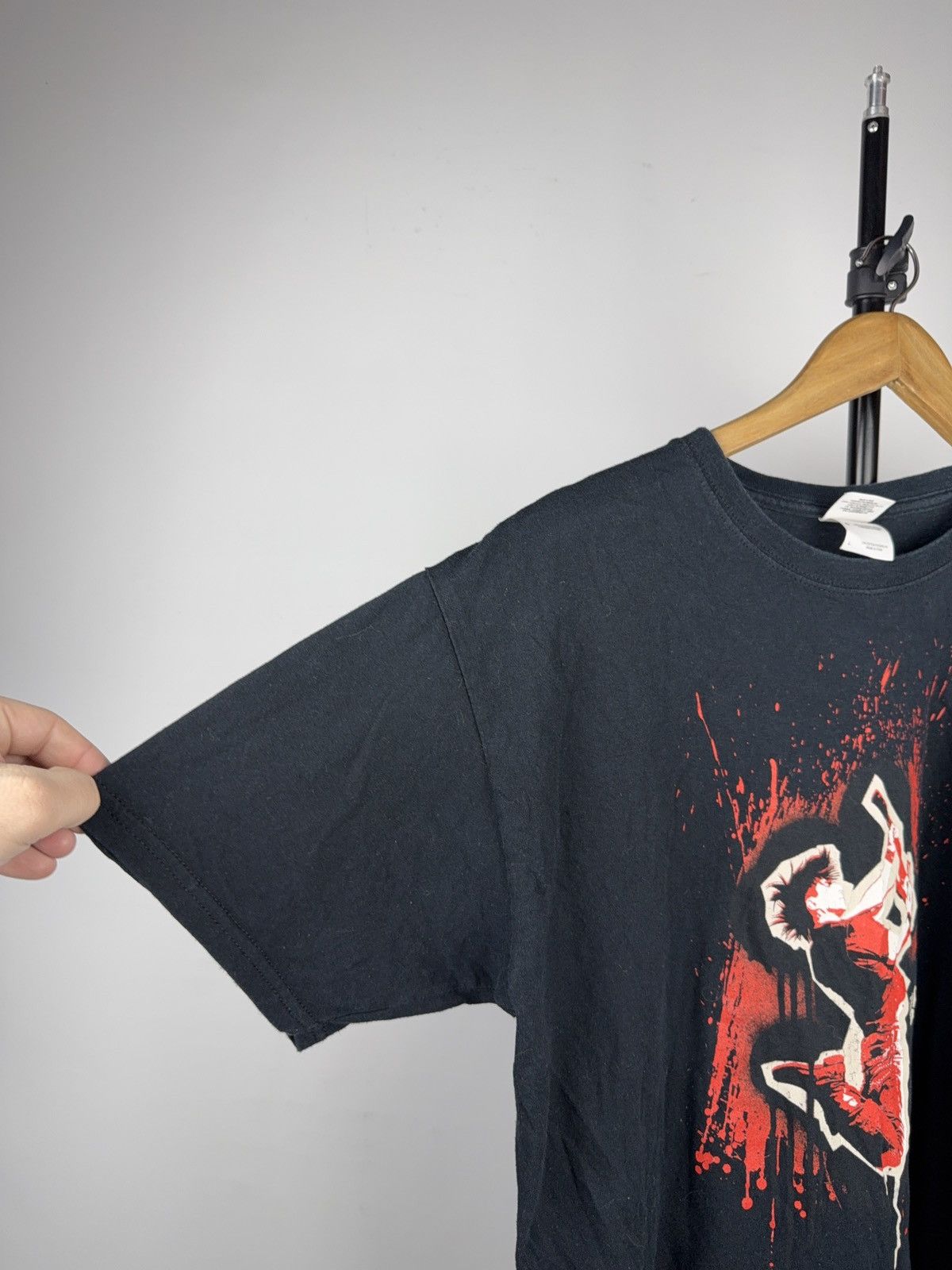Vintage 2009 PromoGuitar Hero 5 Graphic Game T-Shirt Black Gildan Size US L / EU 52-54 / 3 - 4 Thumbnail