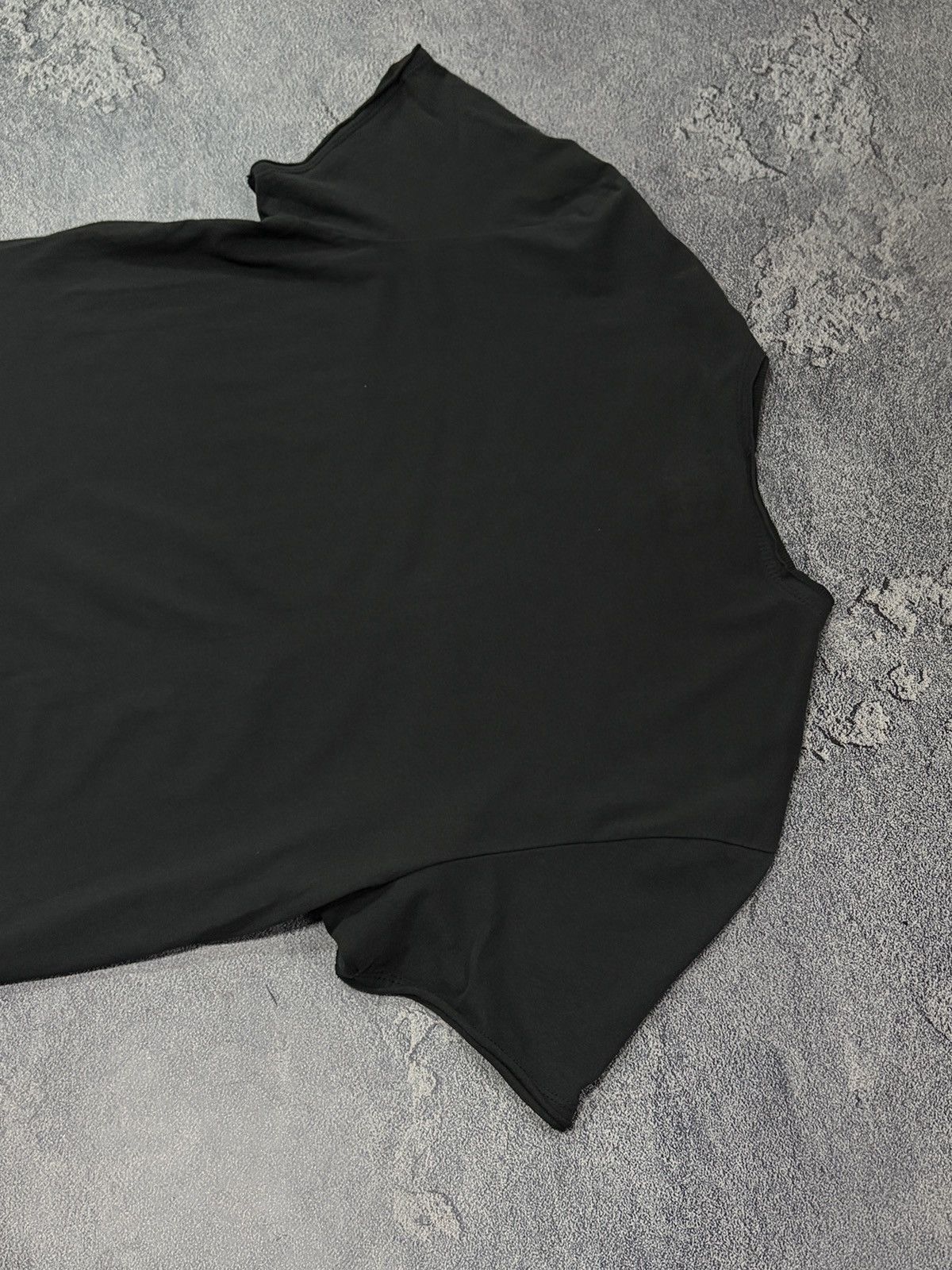 Band Tees Pink Floyd The Division Bell Graphic Tee L 2023 Size US L / EU 52-54 / 3 - 10 Thumbnail