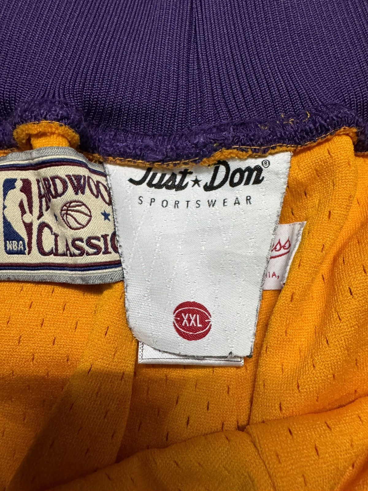 NBA 💥JUST x DOM MITCHELL & NESS LAKERS SHORT NBA JERSEY Size US 36 / EU 52 - 8 Thumbnail