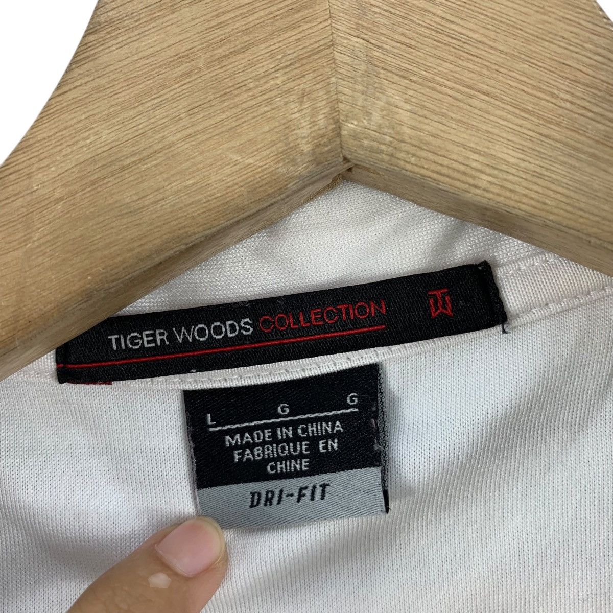 Nike Vintage NIKE TIGER WOODS COLLECTION Golf Polo Tee Shirt Size US M / EU 48-50 / 2 - 7 Thumbnail