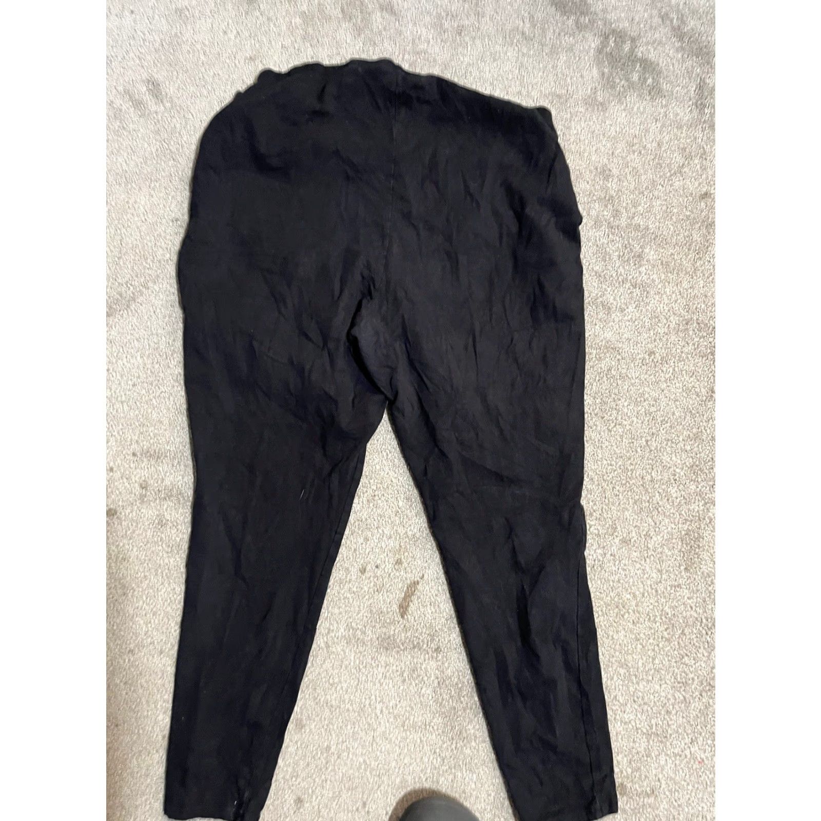 Torrid TORRID WOMENS PLUS 3X Leggings ANKLE Solid Black Capri Workout Pants Shirt? Size 40" / US 18 - 2 Thumbnail