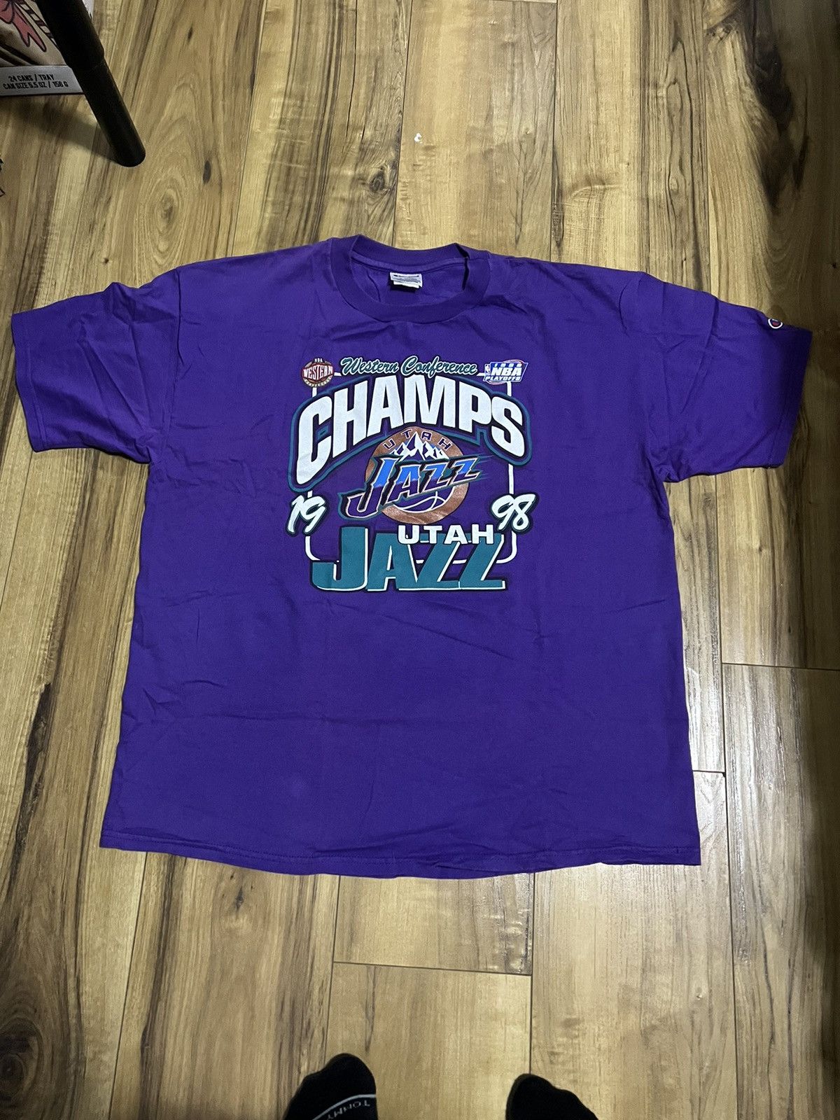 Champion × Vintage Vintage 1998 NBA Champion Utah Jazz shirt Size US XL / EU 56 / 4 - 1 Thumbnail
