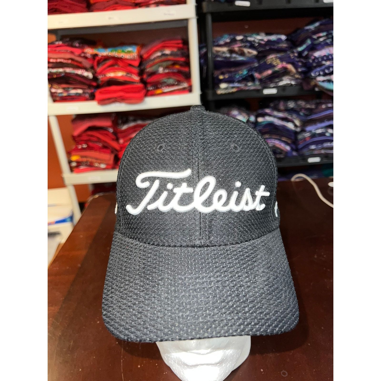 Titleist Titleist Hat Golf Golfing Pro V1 FJ Black Flex Cap Headwear Size ONE SIZE - 2 Thumbnail
