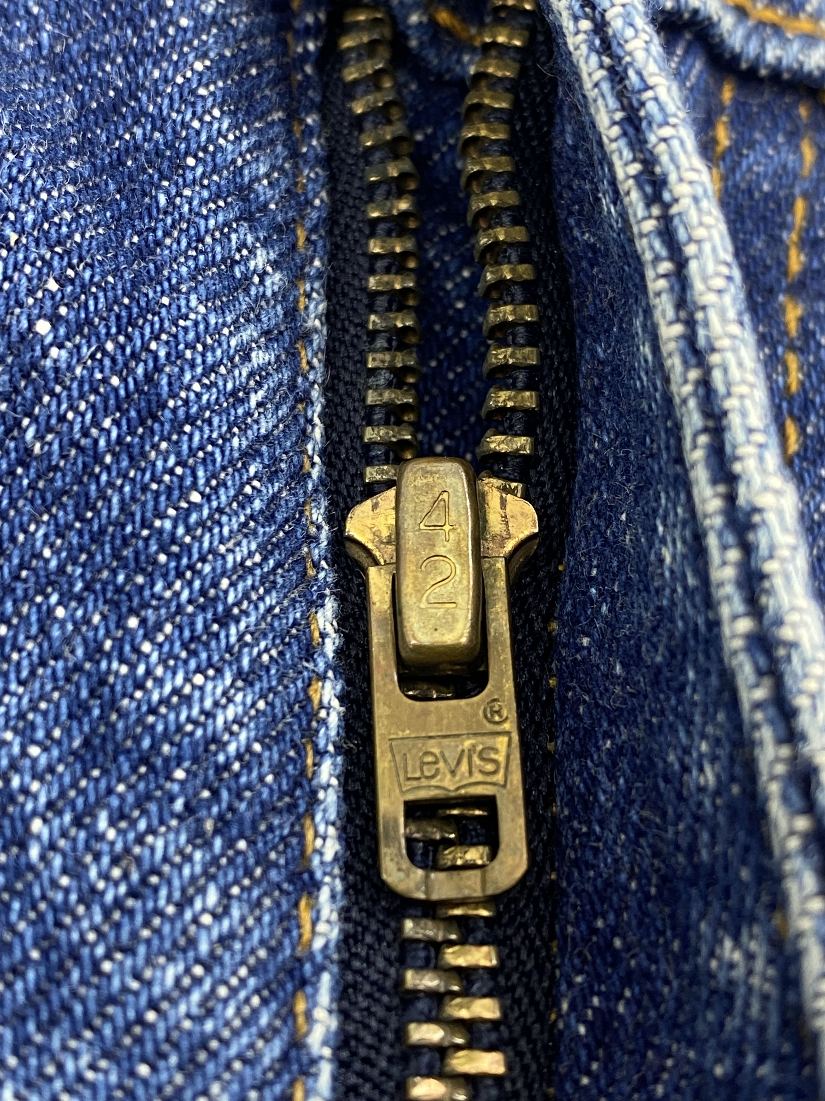Levi's Vintage 80s Levis 517 Flared Bootcut Jeans DP2589 Size US 32 / EU 48 - 11 Thumbnail