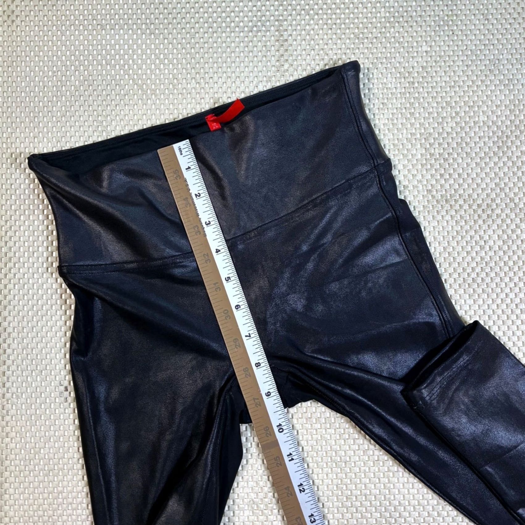 Spanx EUC SPANX Faux Leather Shine Leggings High Waist Black Womens Small Size 28" / US 6 / IT 42 - 8 Thumbnail