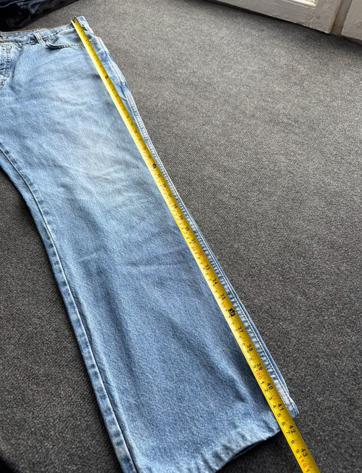 Wrangler 90s Wrangler USA Vintage Light Wash Straight Leg Jeans Size US 37 - 23 Thumbnail