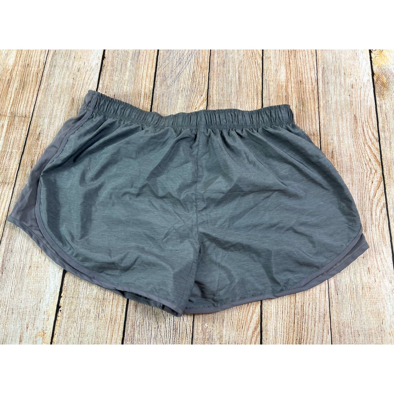 Nike Nike Women's Dri Fit Tempo Mid Rise Lined Running Shorts CU8890-067 XL Gray Athletic Activewear Size 40" / US 18 - 2 Thumbnail