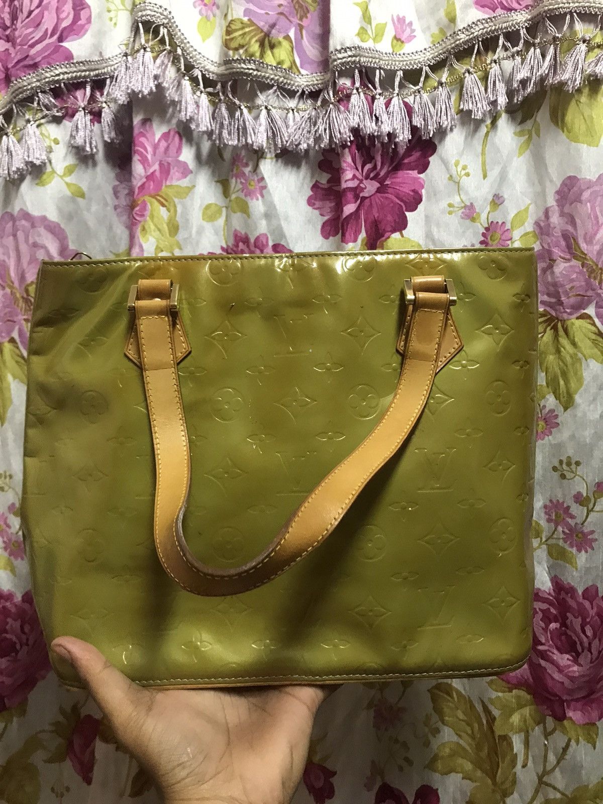 Louis Vuitton Authentic Louis Vuitton Vernis Size ONE SIZE - 2 Thumbnail