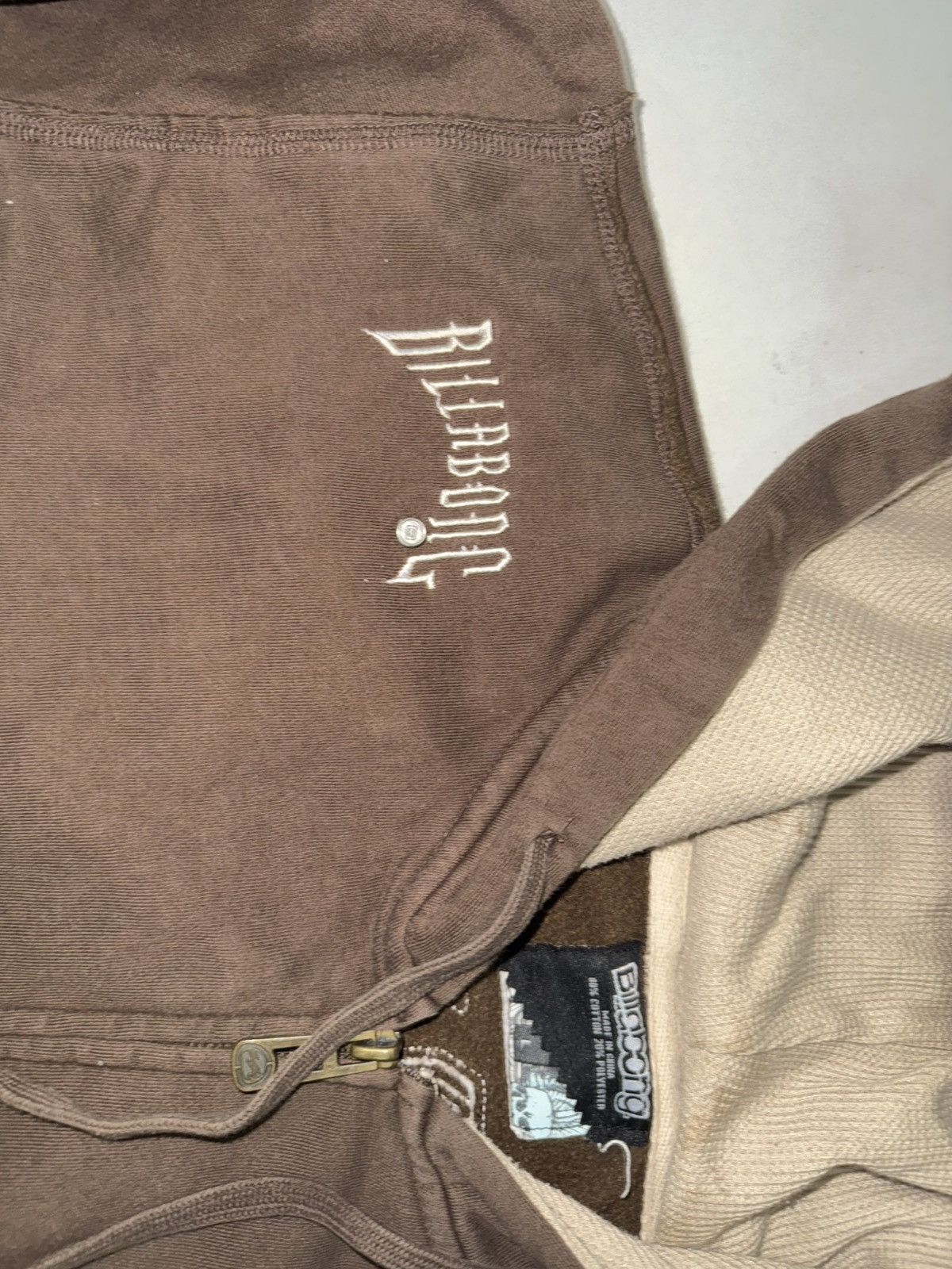 Billabong Billabong Skull Y2K Hoodie Size US L / EU 52-54 / 3 - 3 Thumbnail