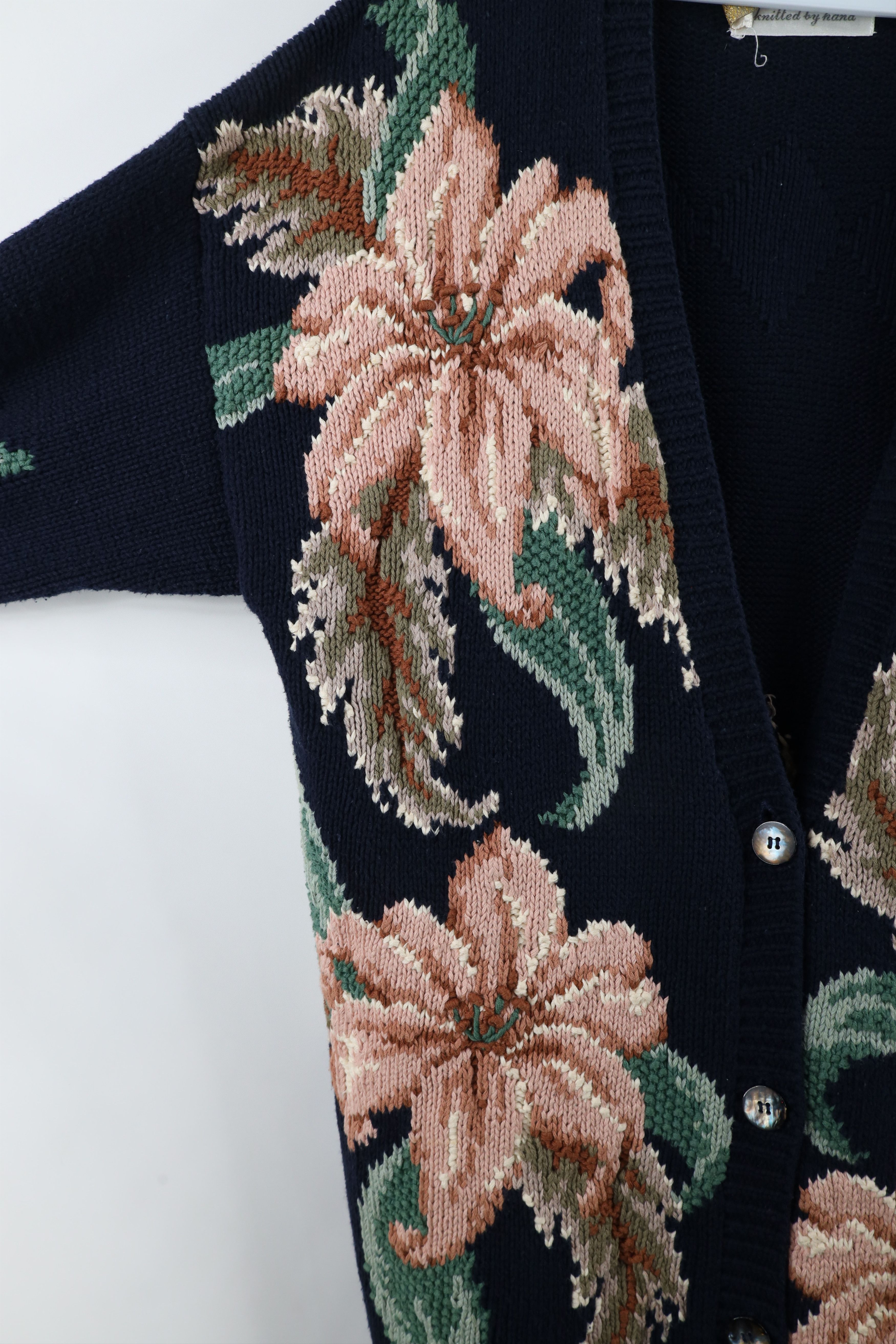 Vintage Vintage 90s Country Primitive Knit Flower Cardigan Sweater Size S / US 4 / IT 40 - 5 Thumbnail