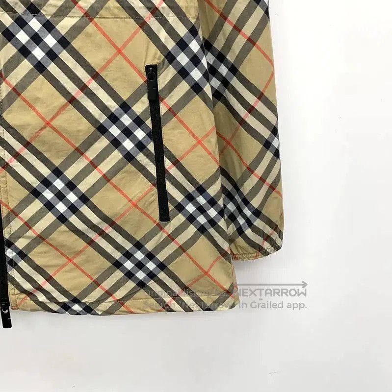Burberry Burberry Brown Women's Jacket in Size M. Size M / US 6-8 / IT 42-44 - 4 Thumbnail
