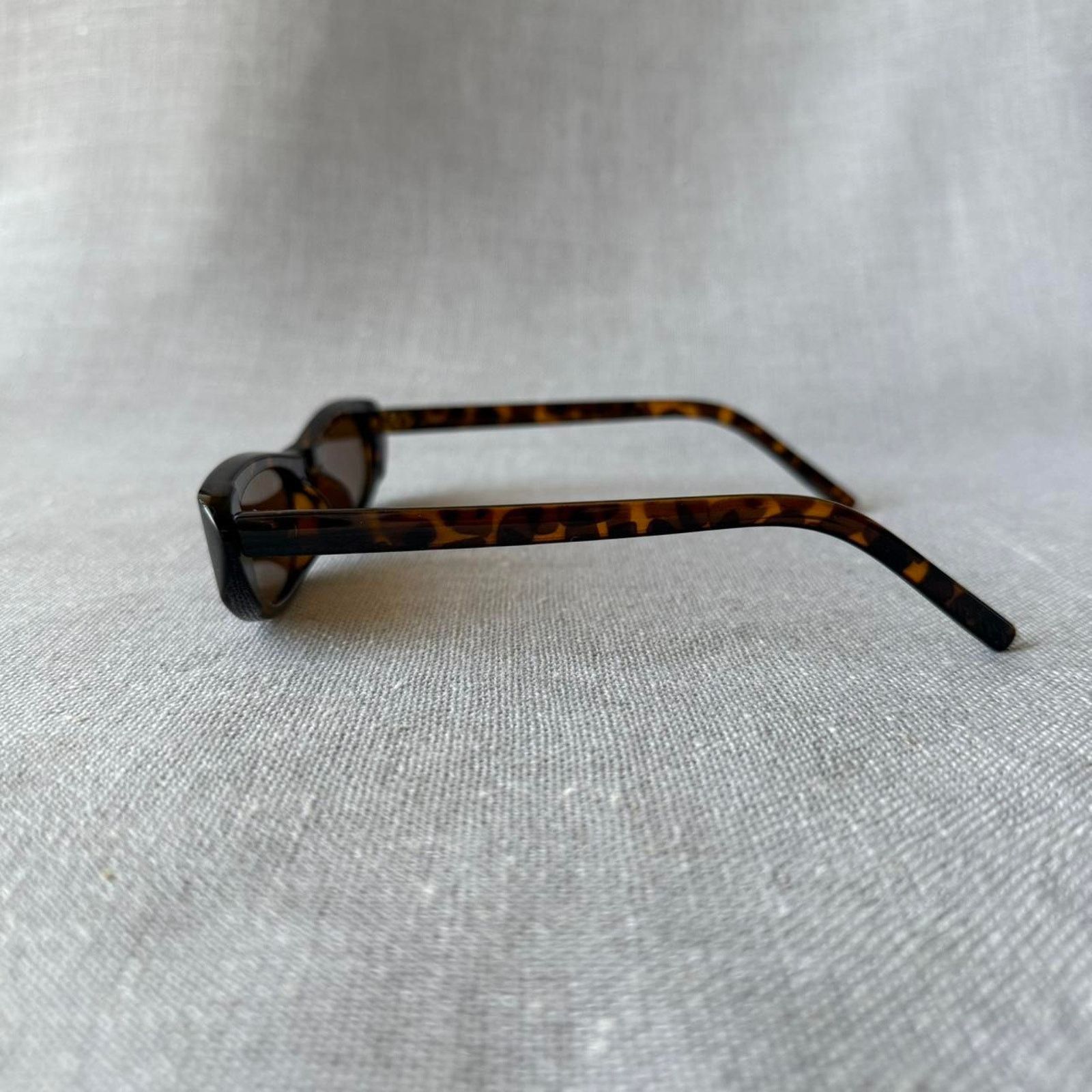 Other Skinny thin tortoise frame sunglasses MENS Size ONE SIZE - 3 Thumbnail