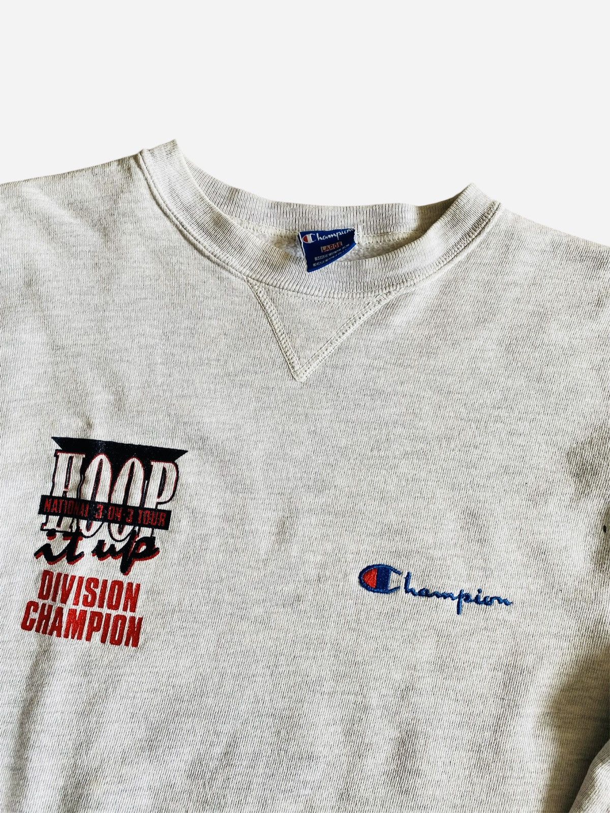 Champion Champion 1990 OG VINTAGE USA Crewneck Size US L / EU 52-54 / 3 - 2 Thumbnail