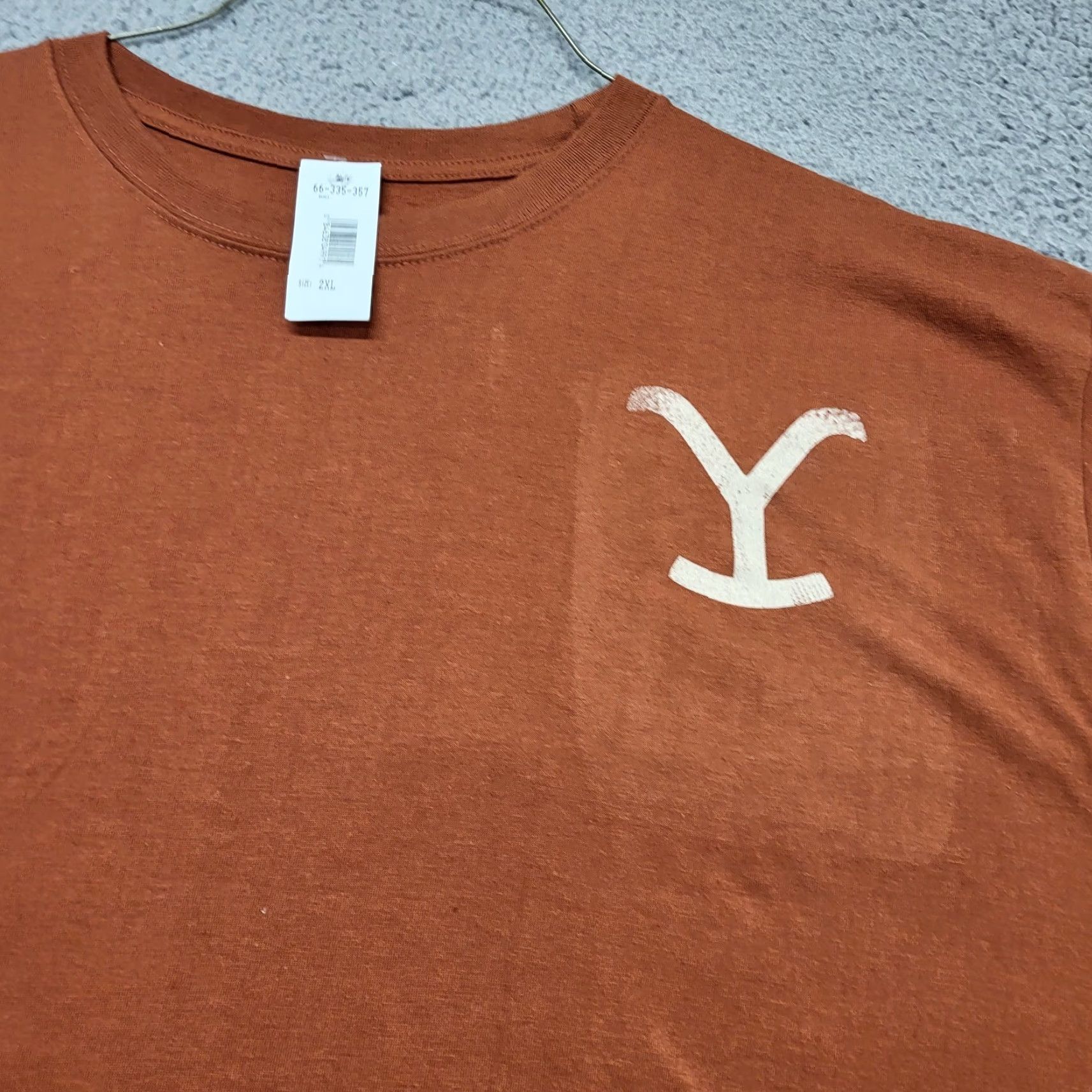 Vintage NWT Yellowstone Unisex T-Shirt Crew Neck Men's 2XLarge Rip Wheeler Montana Rust Orange Graphic Print Size US XXL / EU 58 / 5 - 5 Thumbnail