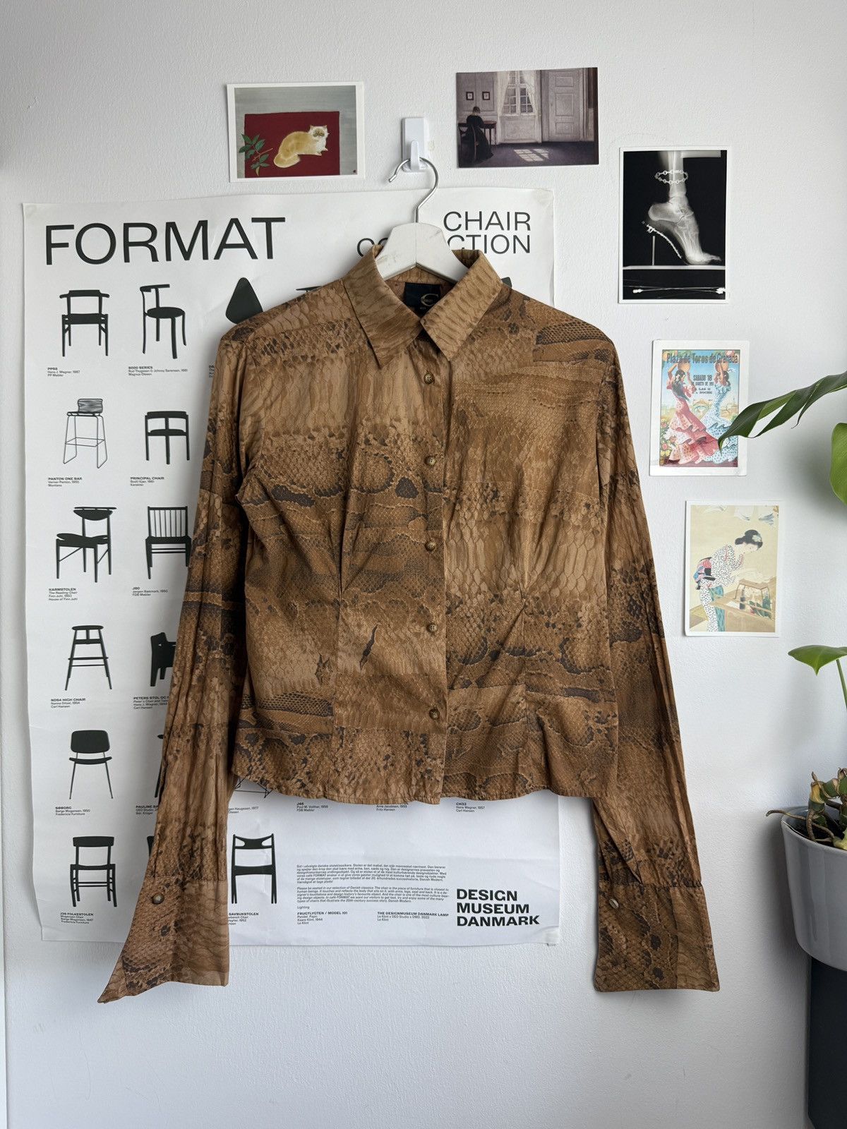Roberto Cavalli Vintage y2k Just Cavalli cropped snakeskin shirt 40 designer Size S / US 4 / IT 40 - 1 Thumbnail