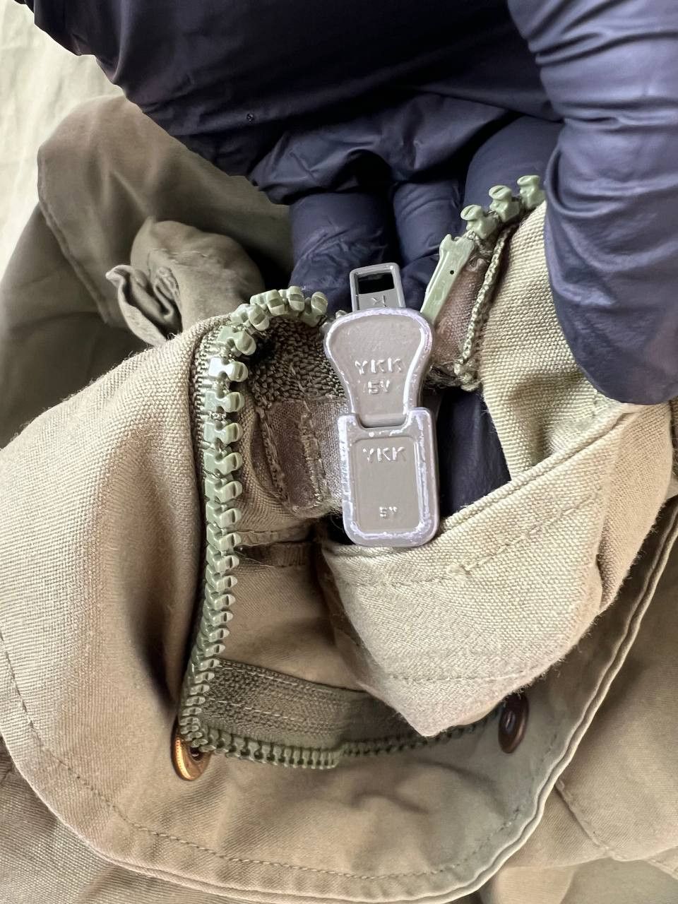 Fjallraven × Vintage Fjallraven Vintage Hooded Jacket Logo Khaki Green sz 52 Size US L / EU 52-54 / 3 - 8 Thumbnail
