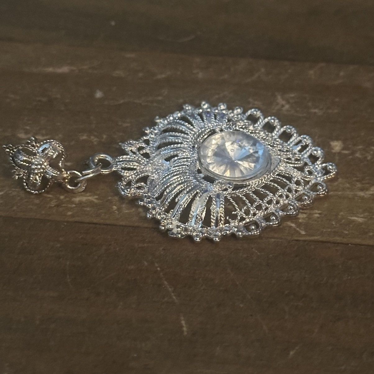 Other Silver tone filigree heart dangle earrings Size ONE SIZE - 5 Thumbnail