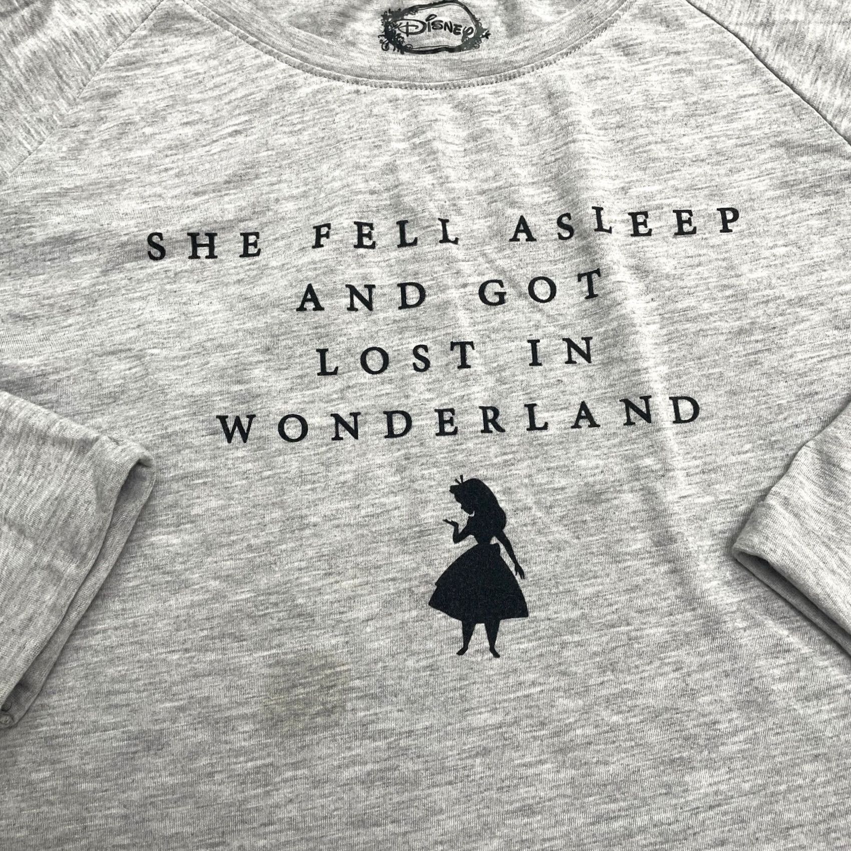 Disney Disney Alice In Wonderland Graphic T-Shirt Womens XL Gray Long Sleeve Casual Tee Size XL / US 12-14 / IT 48-50 - 3 Thumbnail