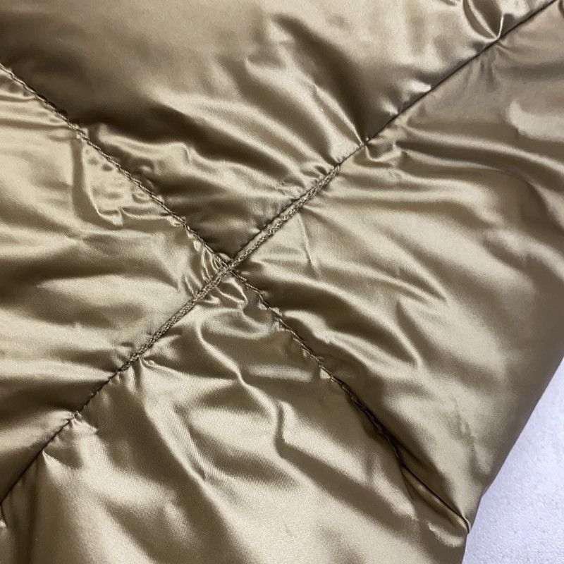 Prada Prada Long Sleeve Puffer Coat in Solid Color-2506 Size US S / EU 44-46 / 1 - 4 Thumbnail