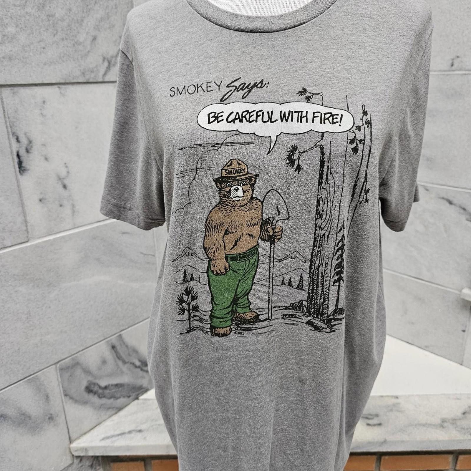 Other Men's Grey Smokey the Bear T-shirt Size US L / EU 52-54 / 3 - 2 Thumbnail
