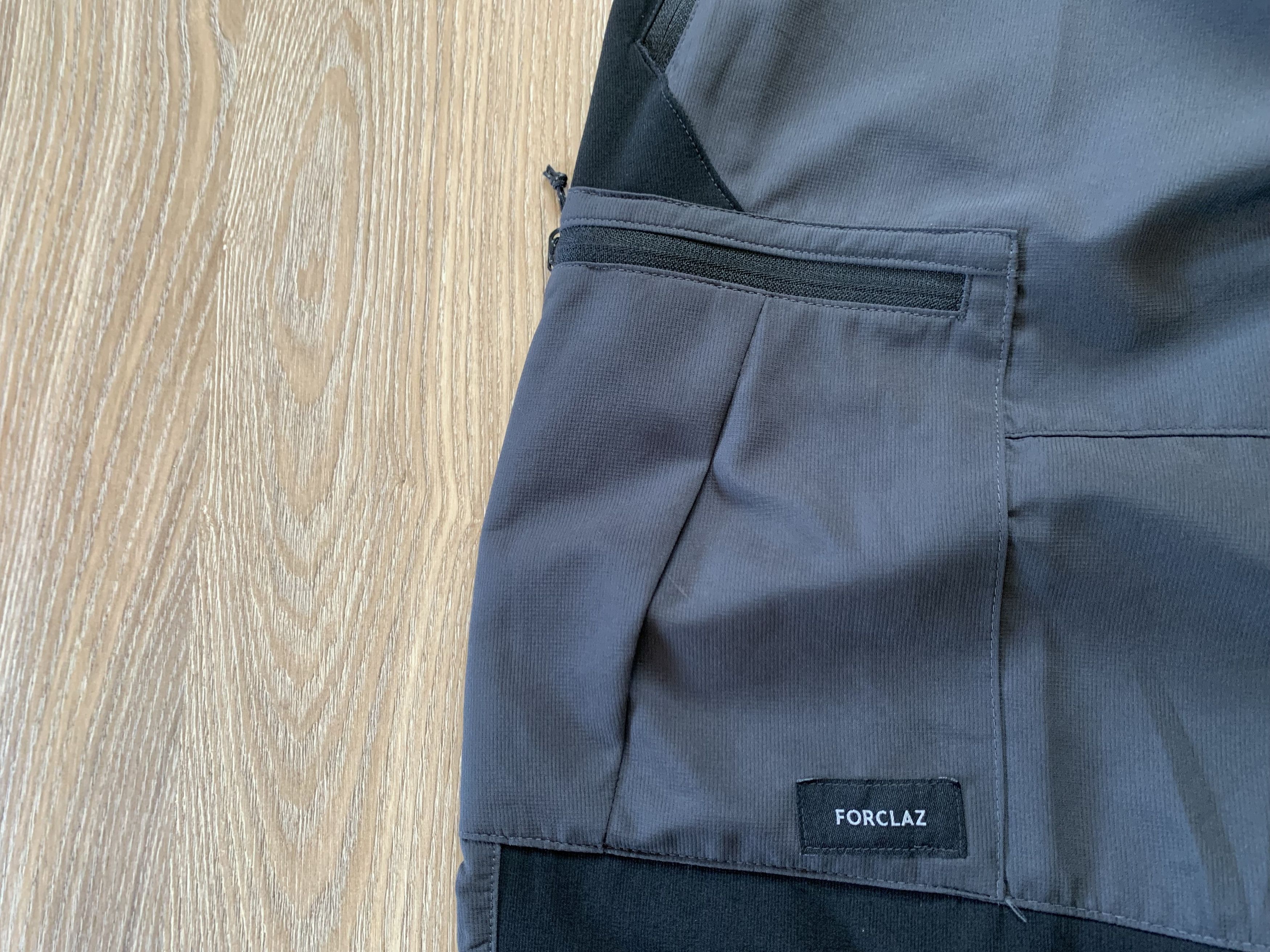 Other Forclaz Decathlon Trekking Transformer Trousers Shorts Size US 34 / EU 50 - 7 Thumbnail