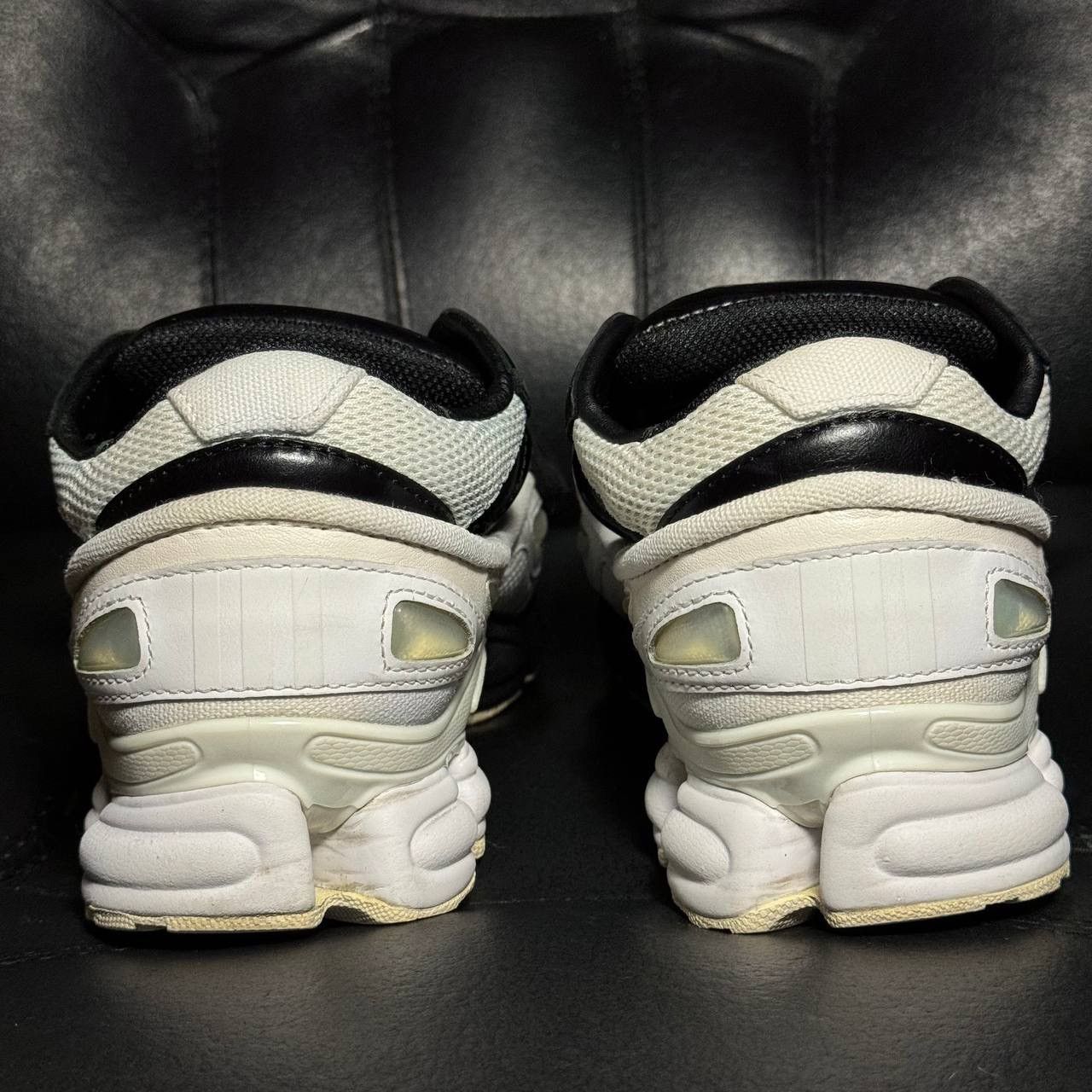 Adidas × Raf Simons Adidas Raf Simons Ozweego Replicant white black Size US 5.5 / EU 38 - 2 Thumbnail