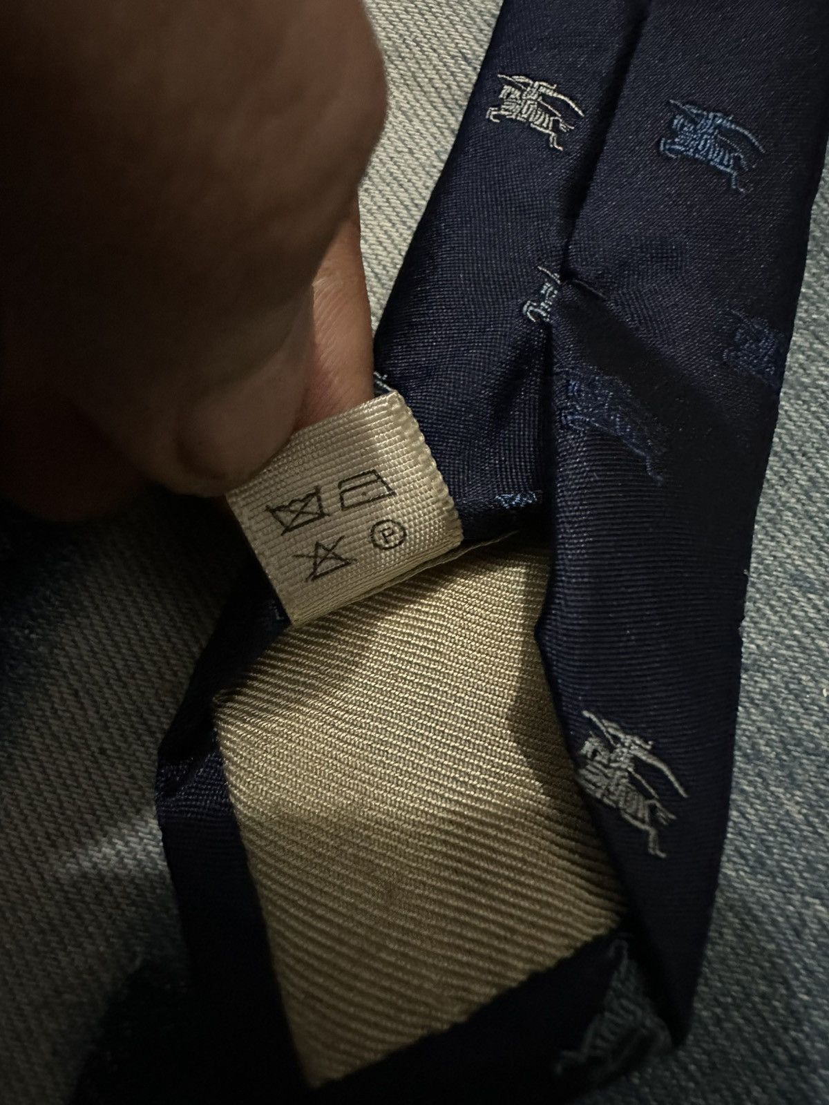 Burberry × Vintage Vintage Burberry Tie Made In England Size ONE SIZE - 6 Thumbnail