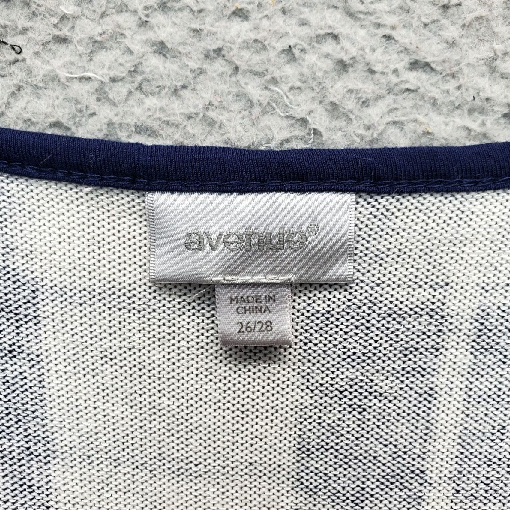 Avenue Avenue Blouse Womens 26/28 Plaid Stretch Long Sleeve V-Neck Casual Shirt Womens Size 26/28 Multicolor Size 4XL / US 24-26 - 4 Thumbnail